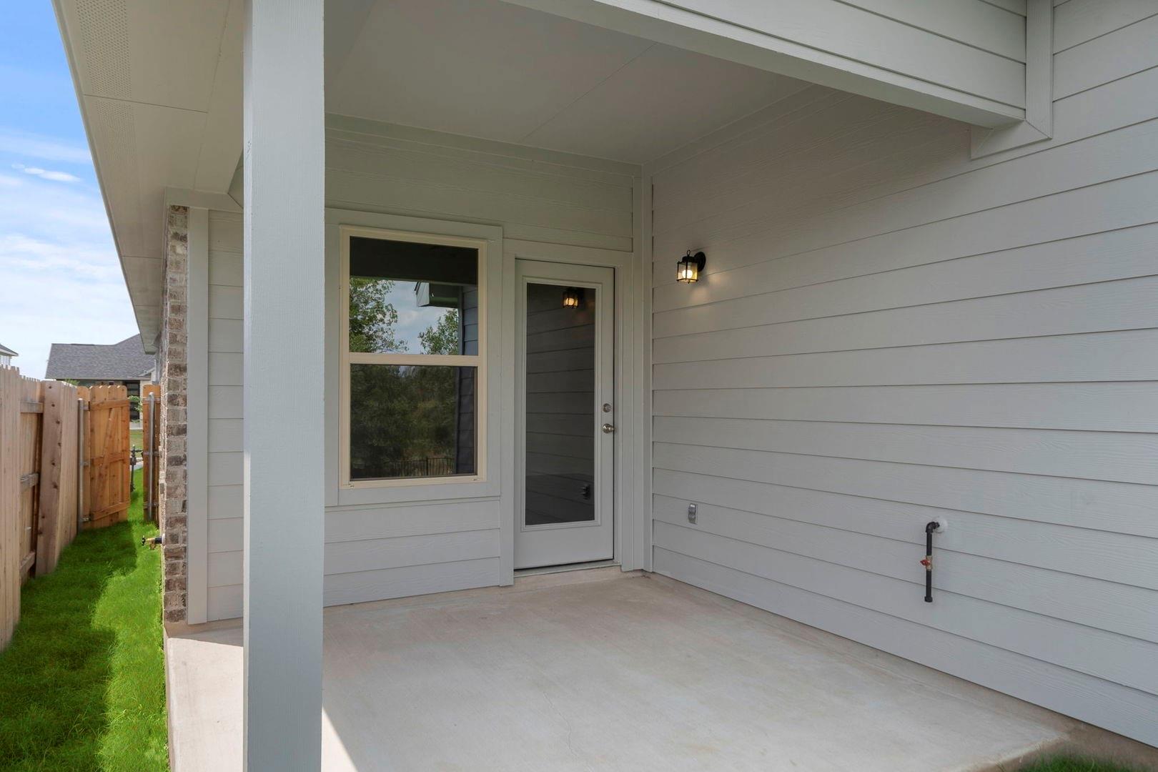 4527 Royal Oak Blvd, San Marcos, TX 78666