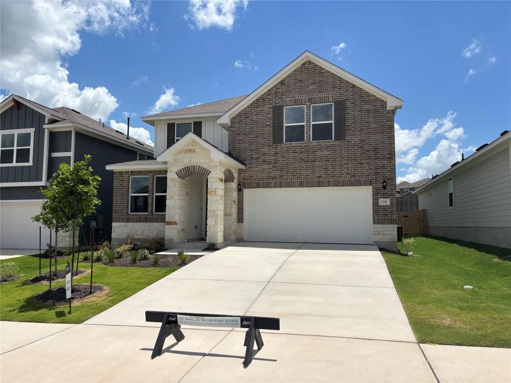 126 Brislecone Pass, Hutto, TX 78634