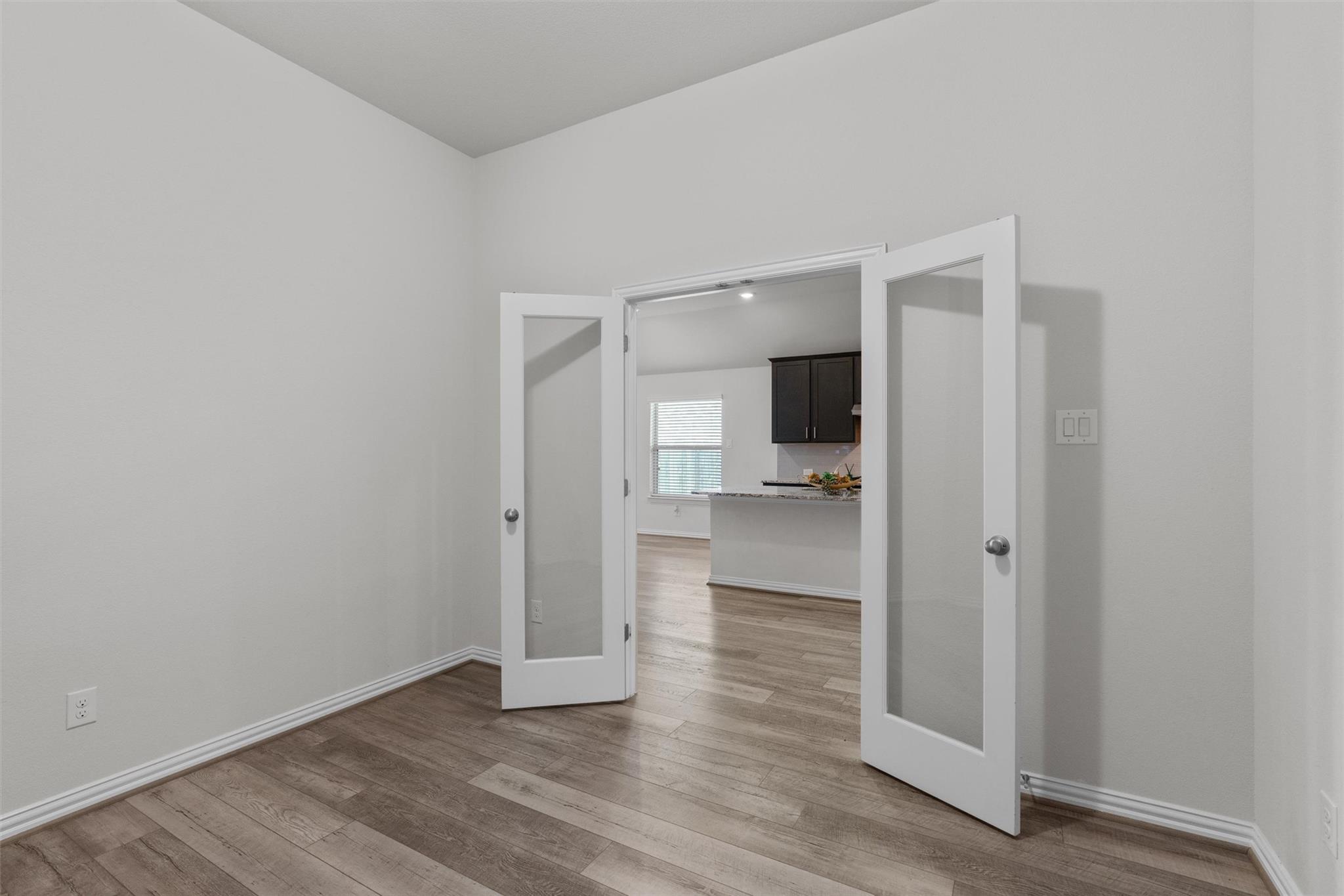 562 Leadtree Loop, Buda, TX 78610