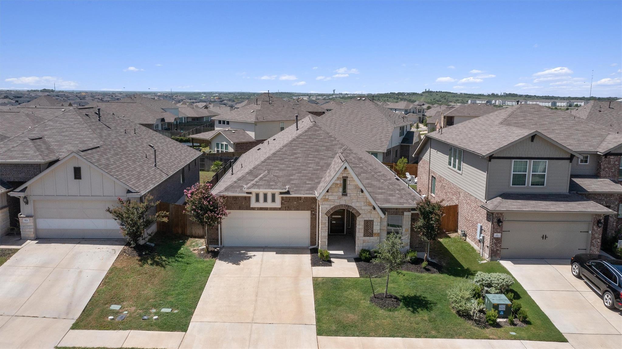 562 Leadtree Loop, Buda, TX 78610