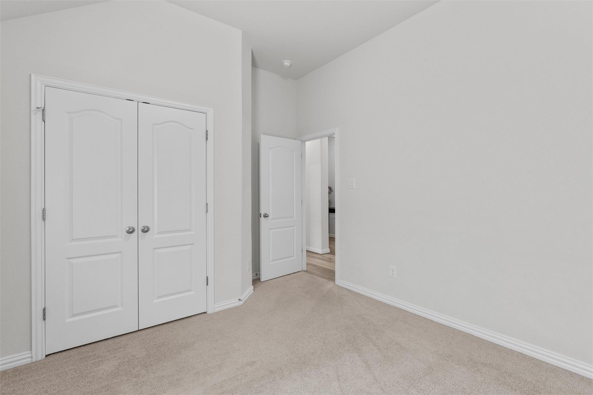 562 Leadtree Loop, Buda, TX 78610