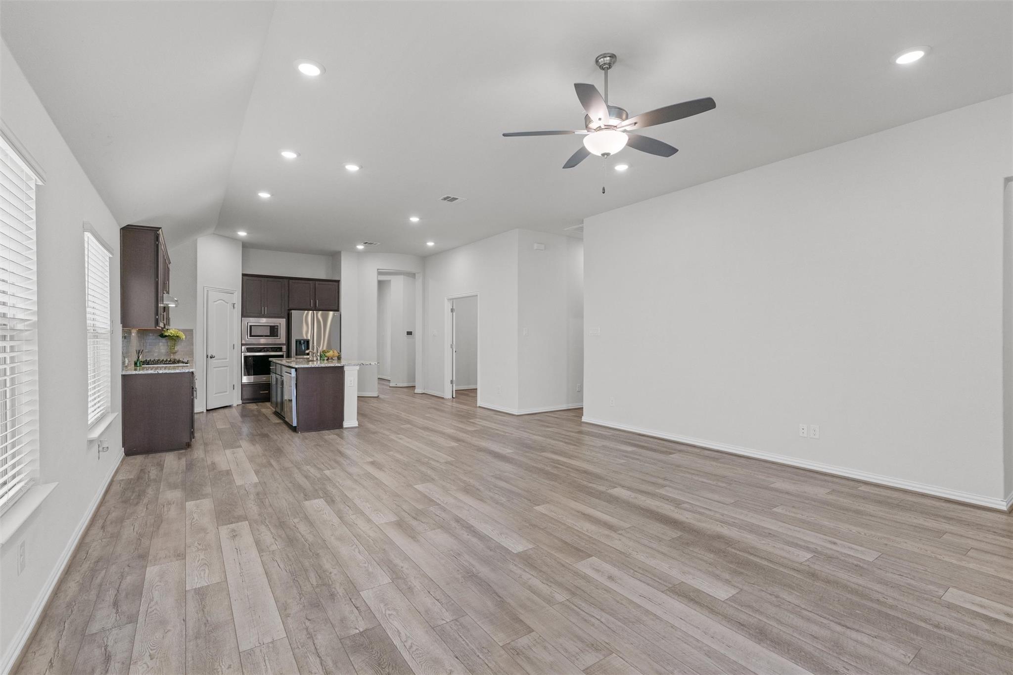 562 Leadtree Loop, Buda, TX 78610