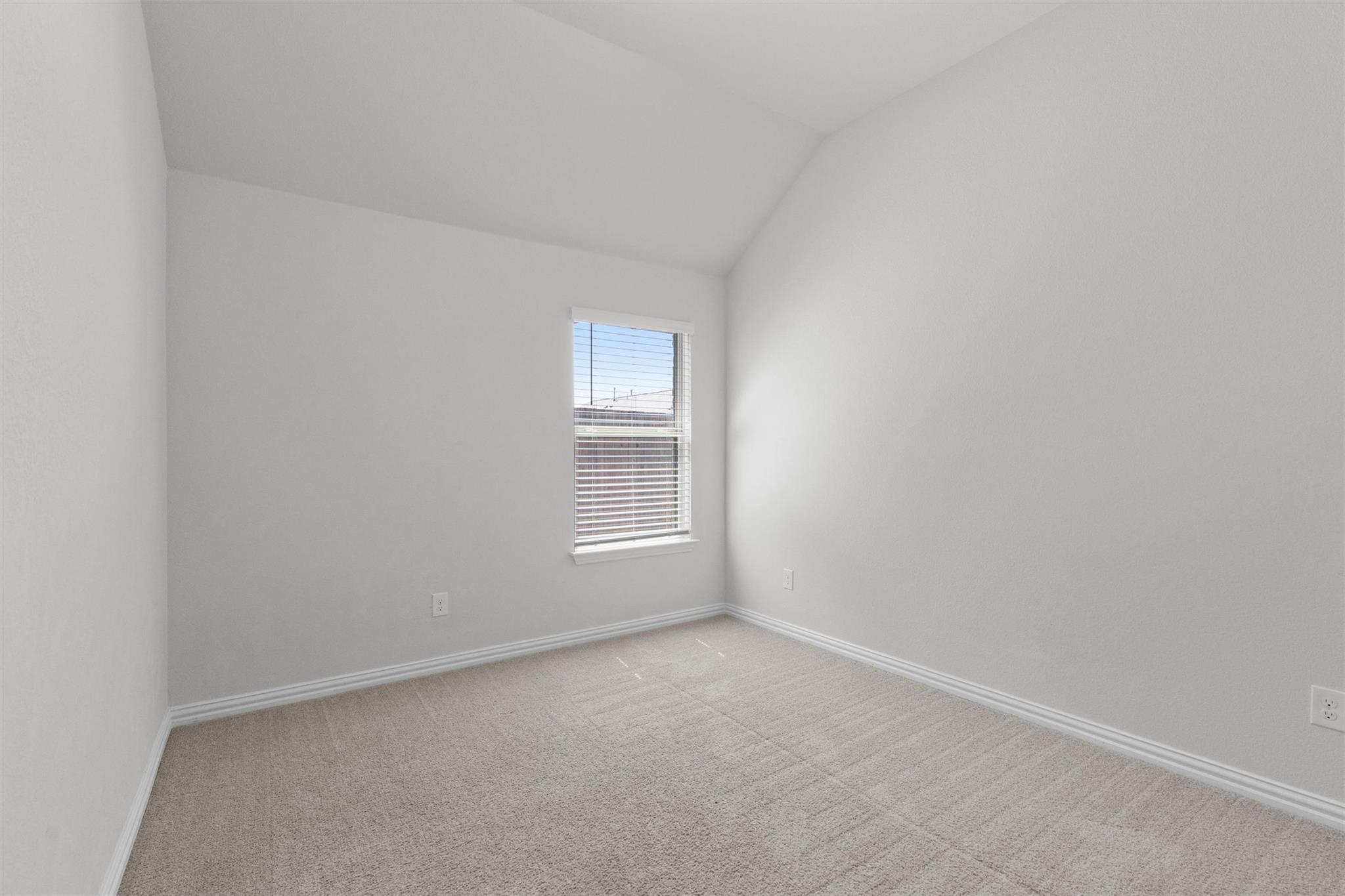 562 Leadtree Loop, Buda, TX 78610