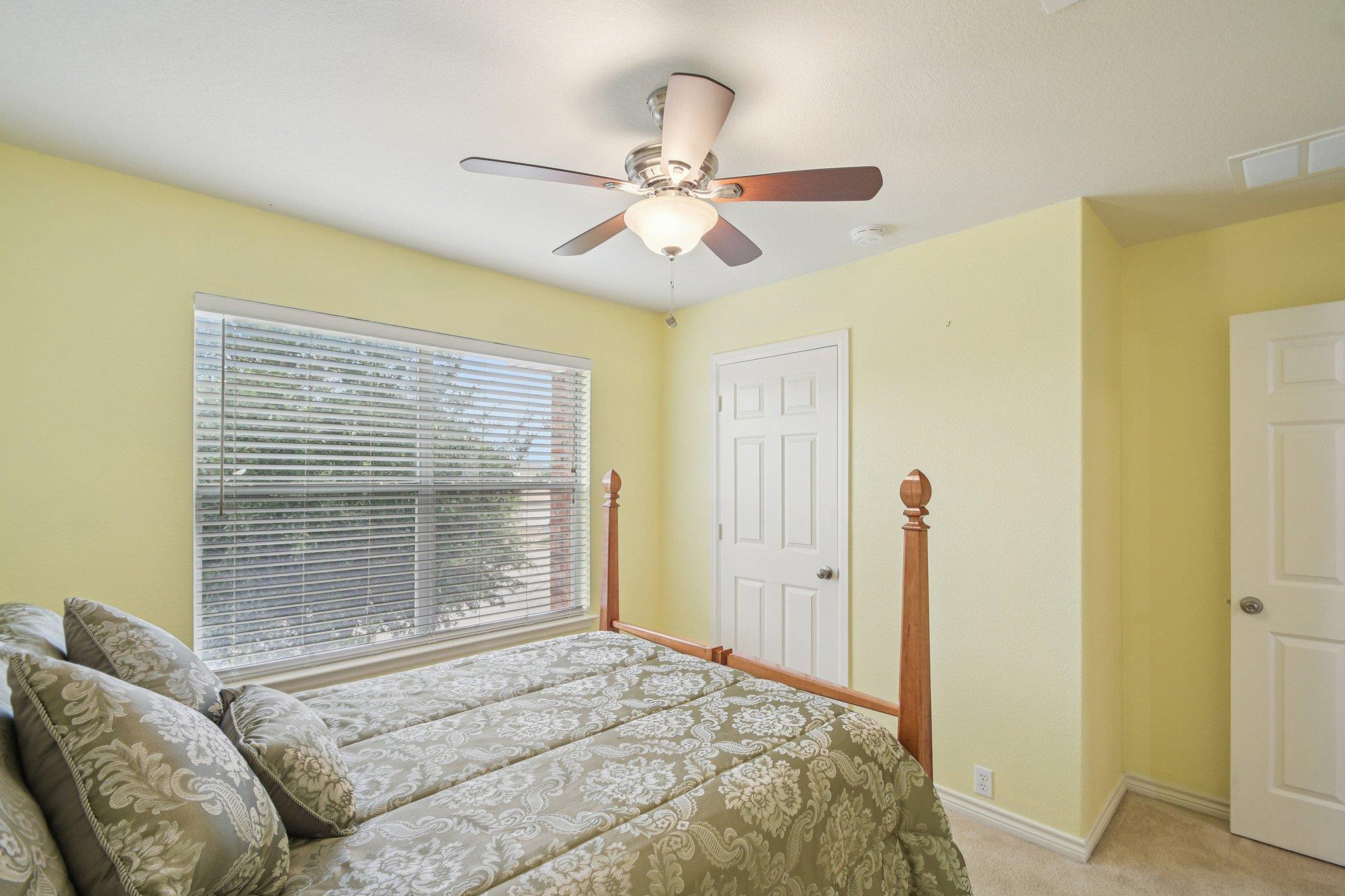 14408 E Gurneys Eagle Dr, Elgin, TX 78621