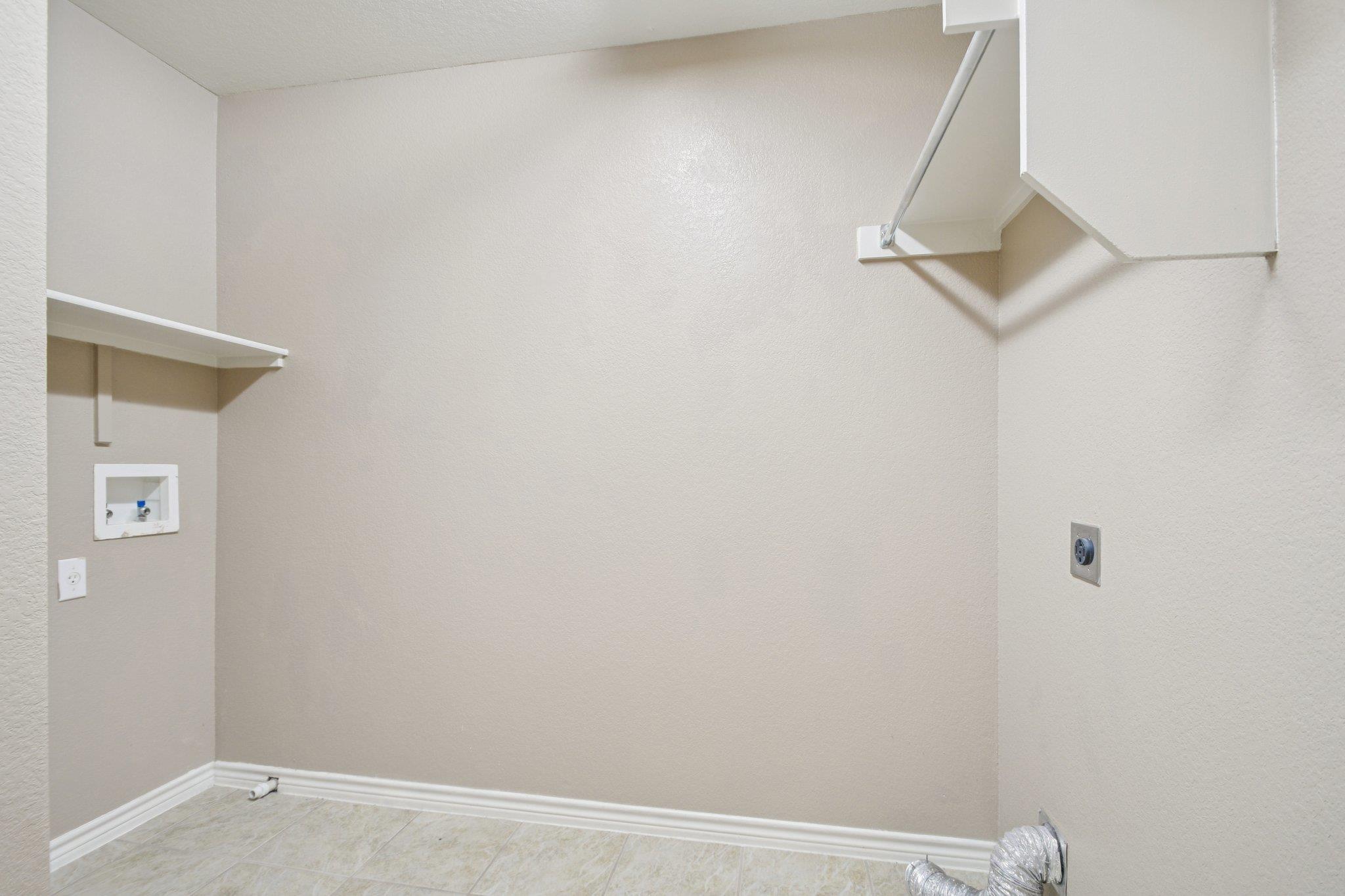 14408 E Gurneys Eagle Dr, Elgin, TX 78621