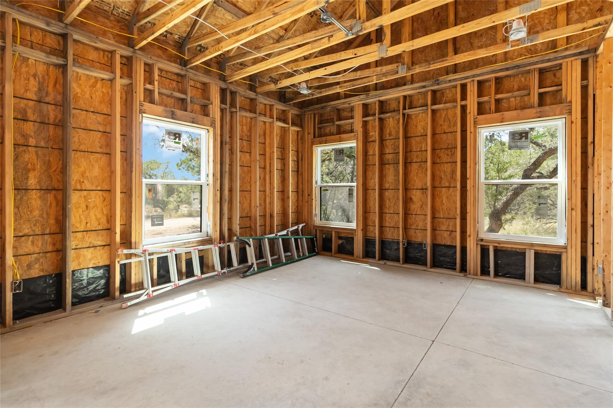 80 Cheyenne Trl, Wimberley, TX 78676