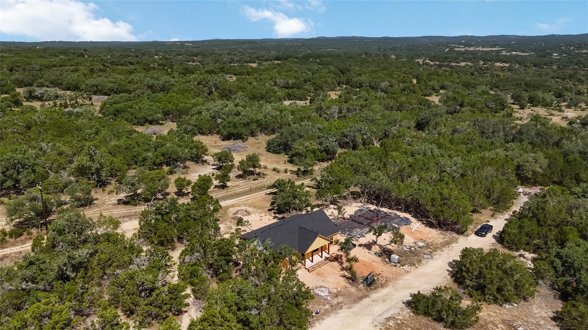 80 Cheyenne Trl, Wimberley, TX 78676