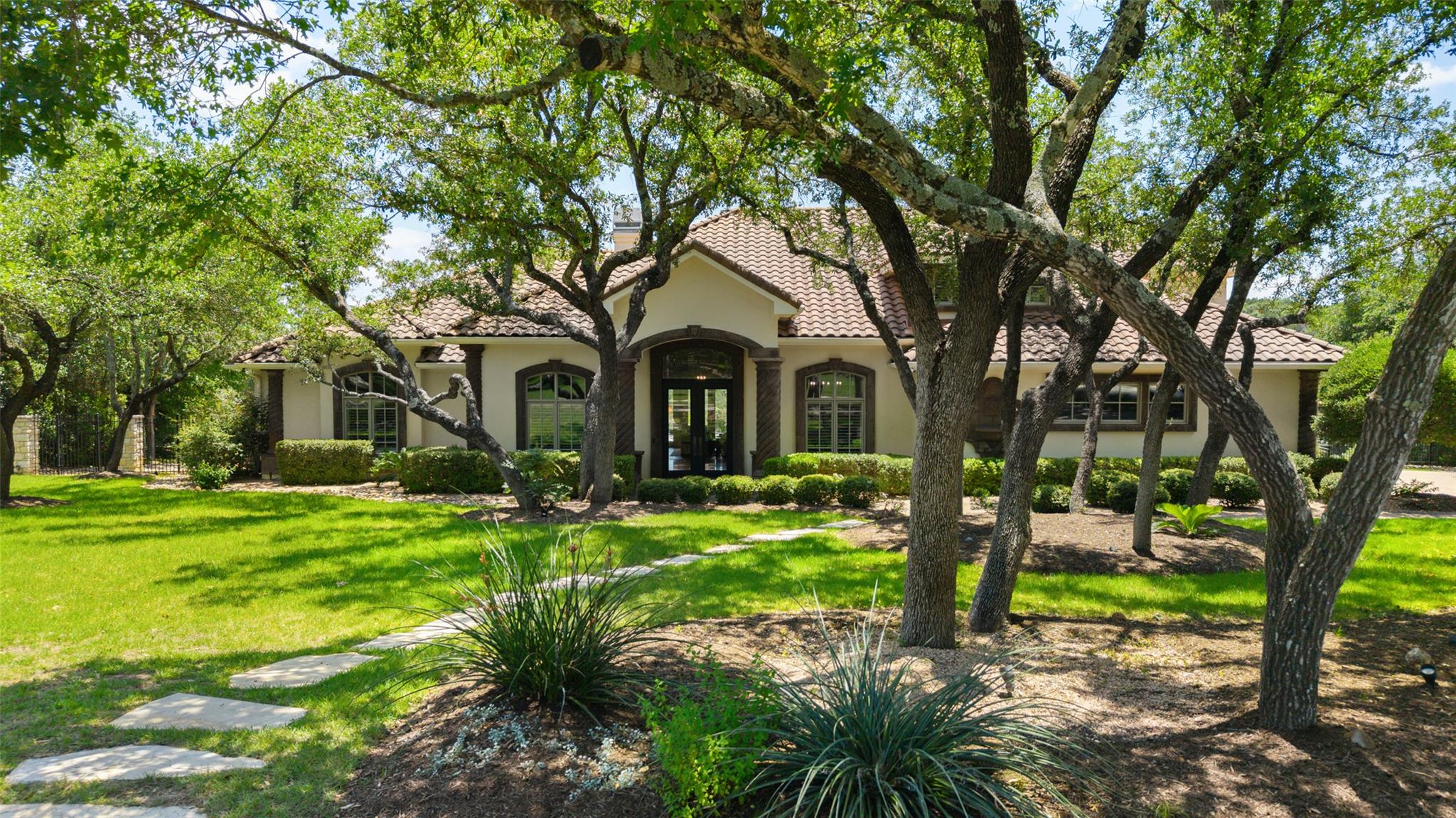 8605 Mendocino Dr, Austin, TX 78735
