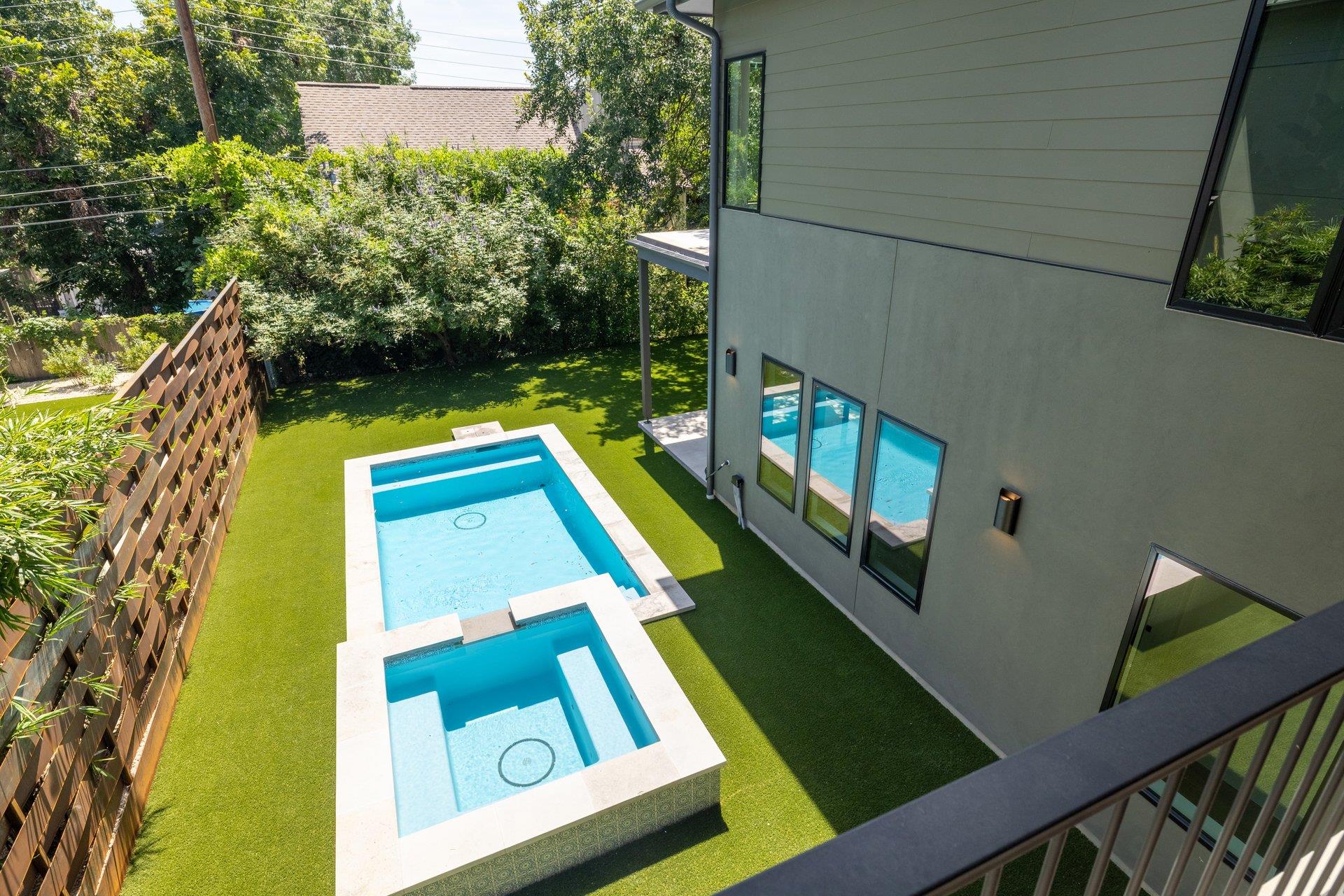 2411 McCall Rd, Austin, TX 78703