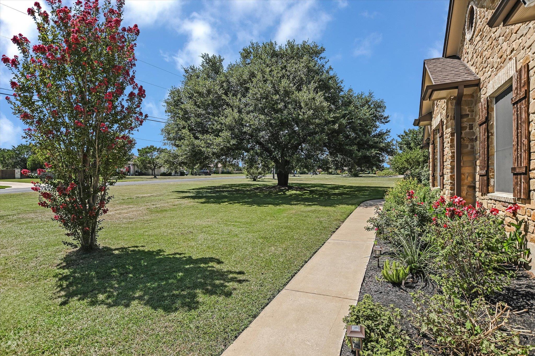 629 Speed Horse, Liberty Hill, TX 78642
