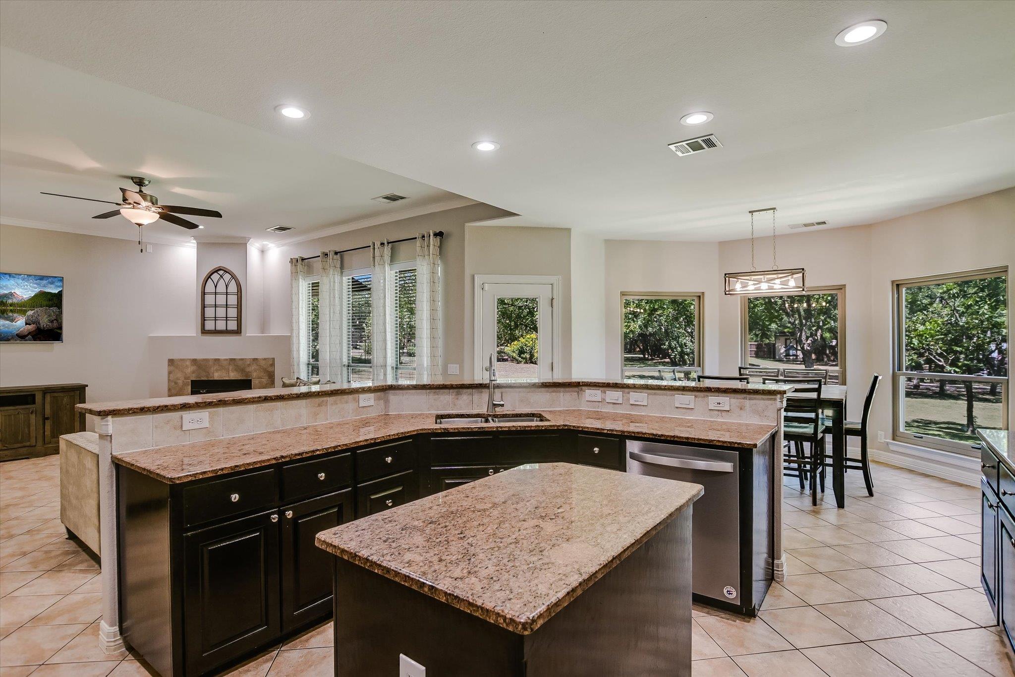 629 Speed Horse, Liberty Hill, TX 78642