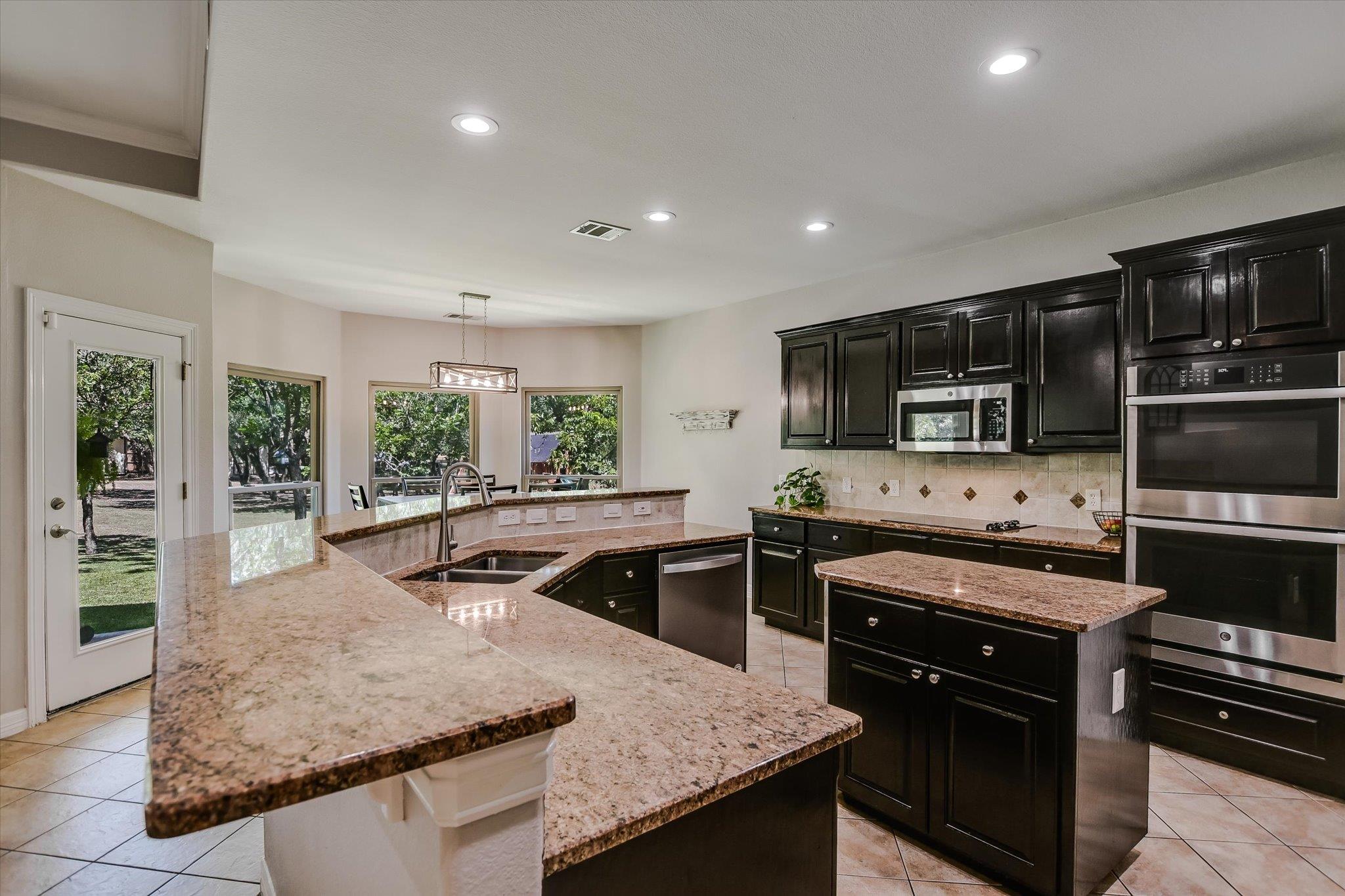 629 Speed Horse, Liberty Hill, TX 78642