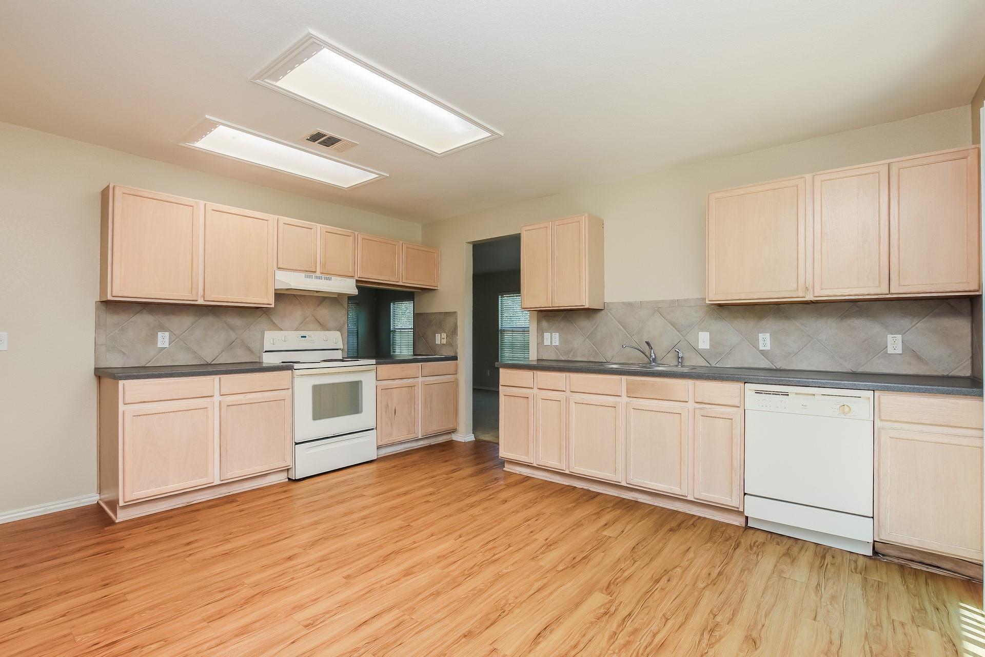 4311 Cisco Valley Dr, Round Rock, TX 78664