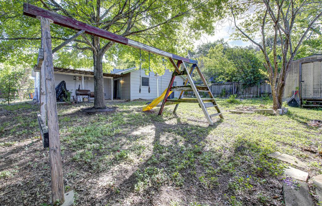 1013 Austin Highlands Blvd, Austin, TX 78745