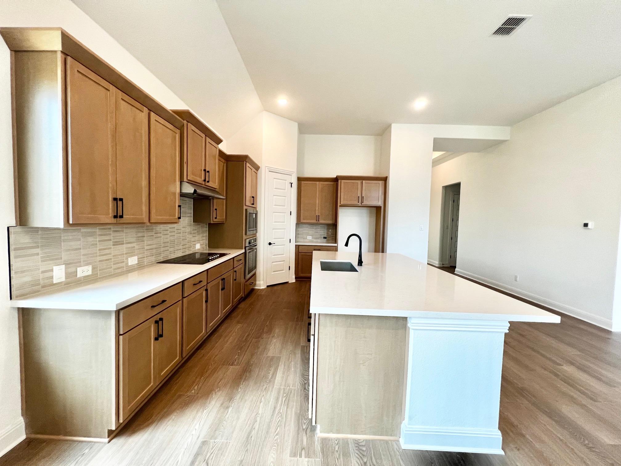 132 Rocky River Rd, Georgetown, TX 78628