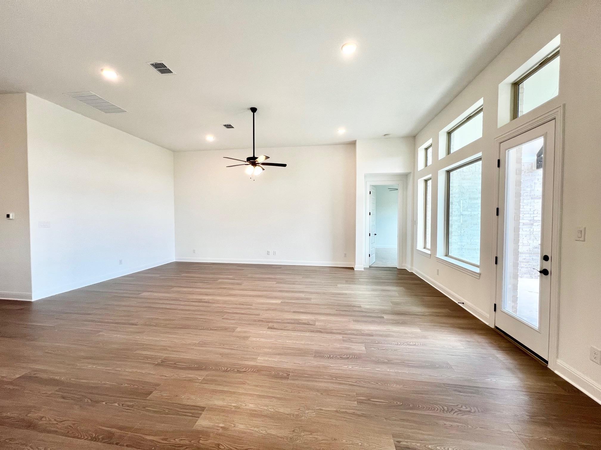 132 Rocky River Rd, Georgetown, TX 78628