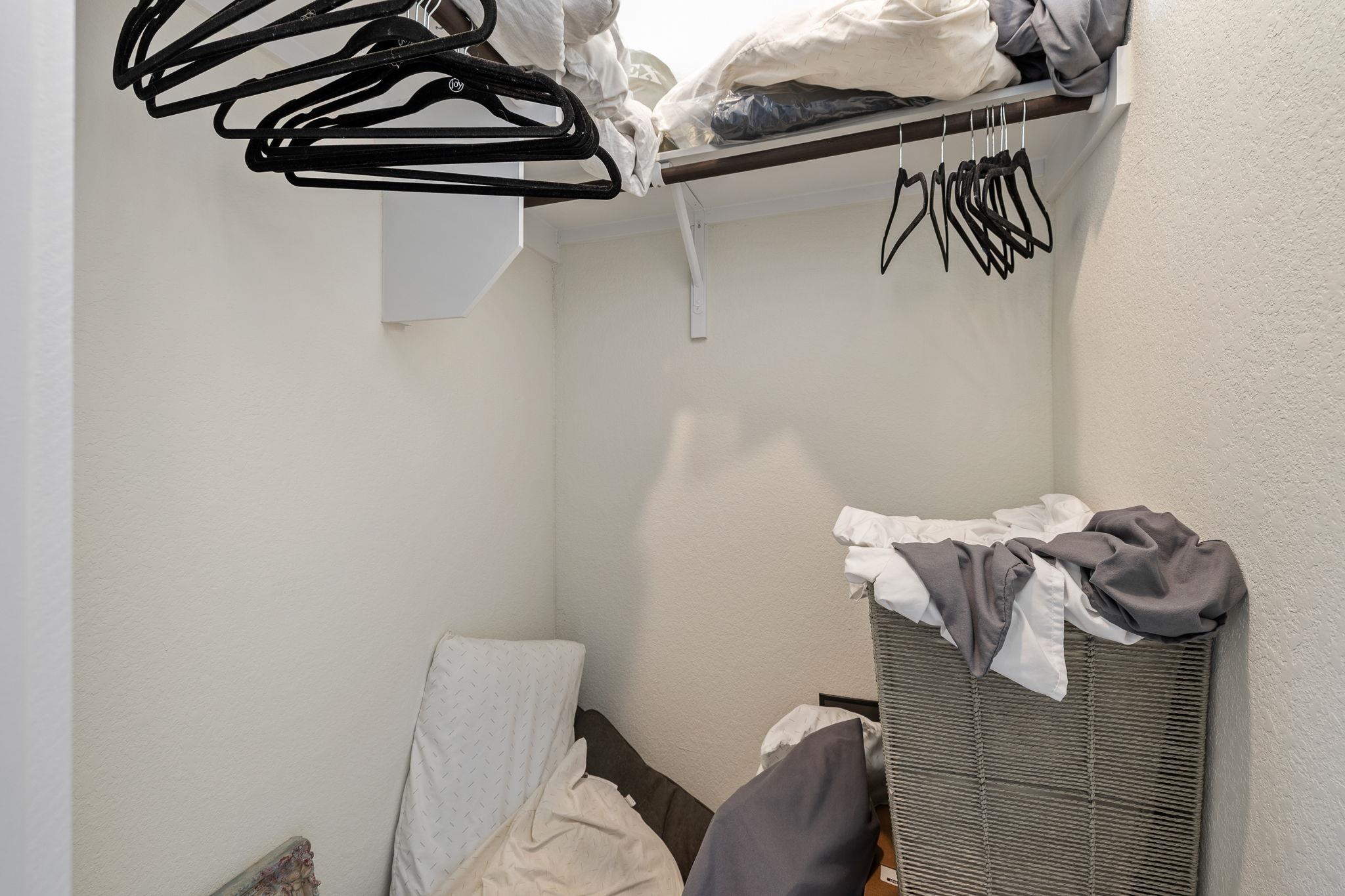 6205 Dumfries Ln, Austin, TX 78744