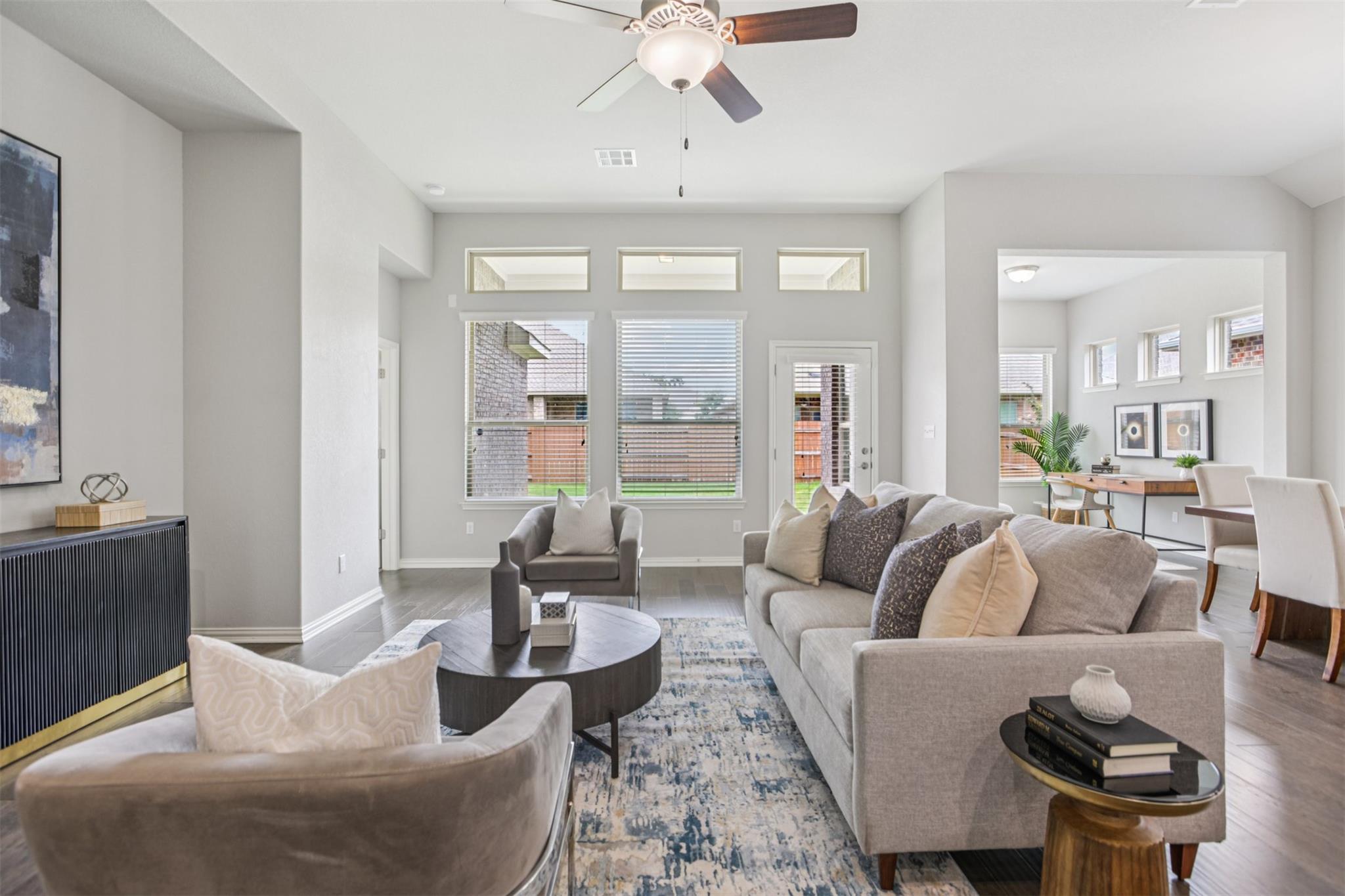 1012 Isaias Dr, Leander, TX 78641