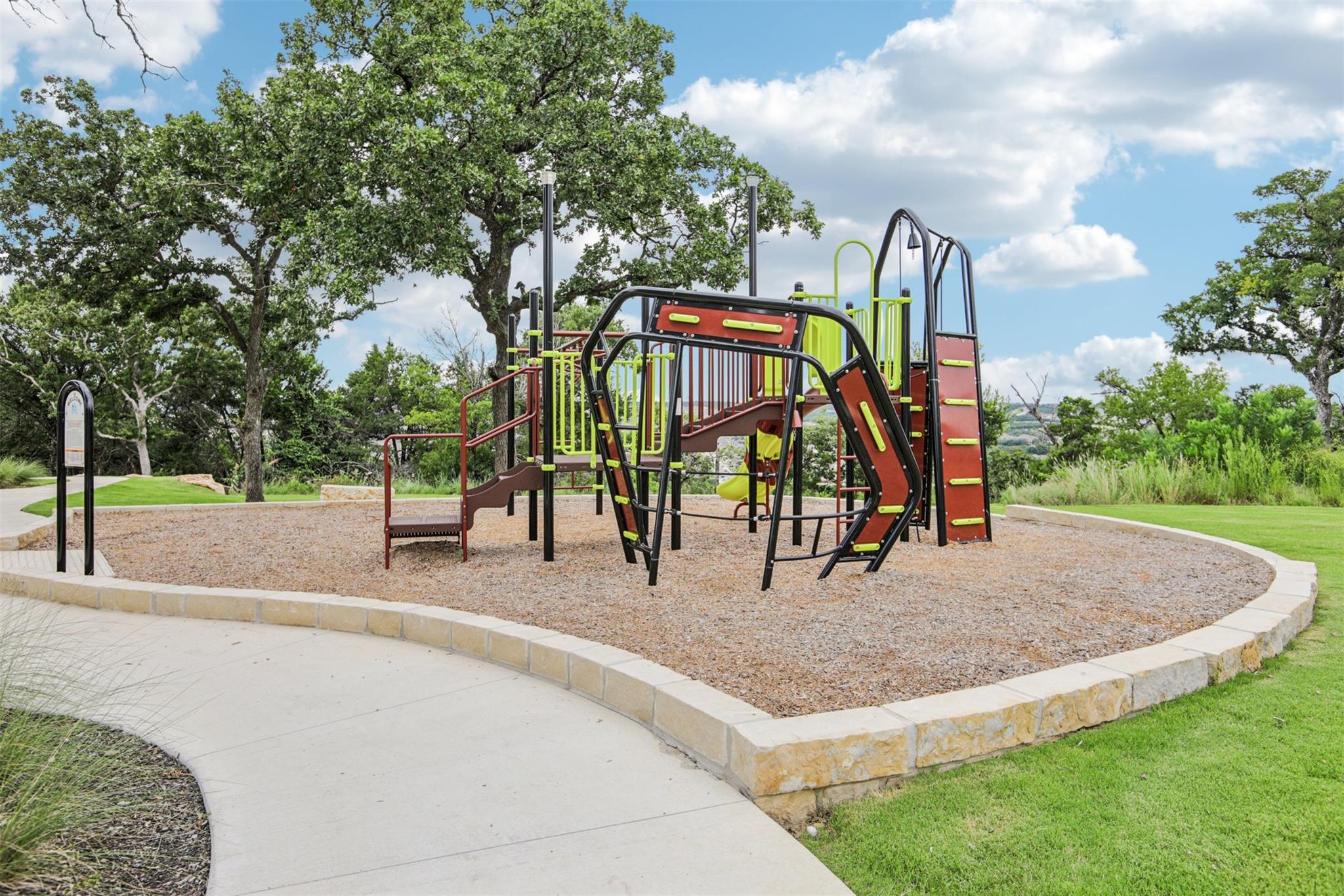 1012 Isaias Dr, Leander, TX 78641