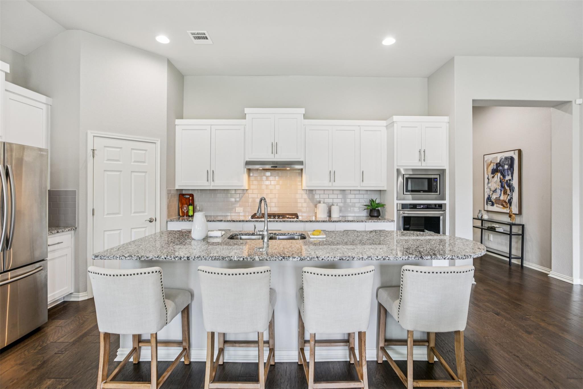 1012 Isaias Dr, Leander, TX 78641