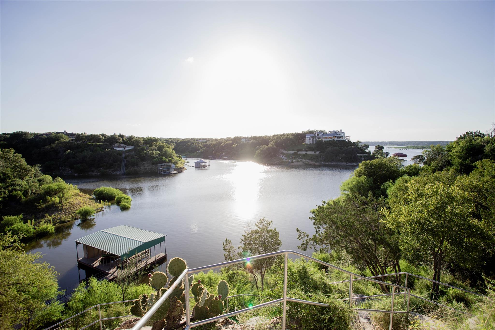 2918 Cliff Pt, Spicewood, TX 78669