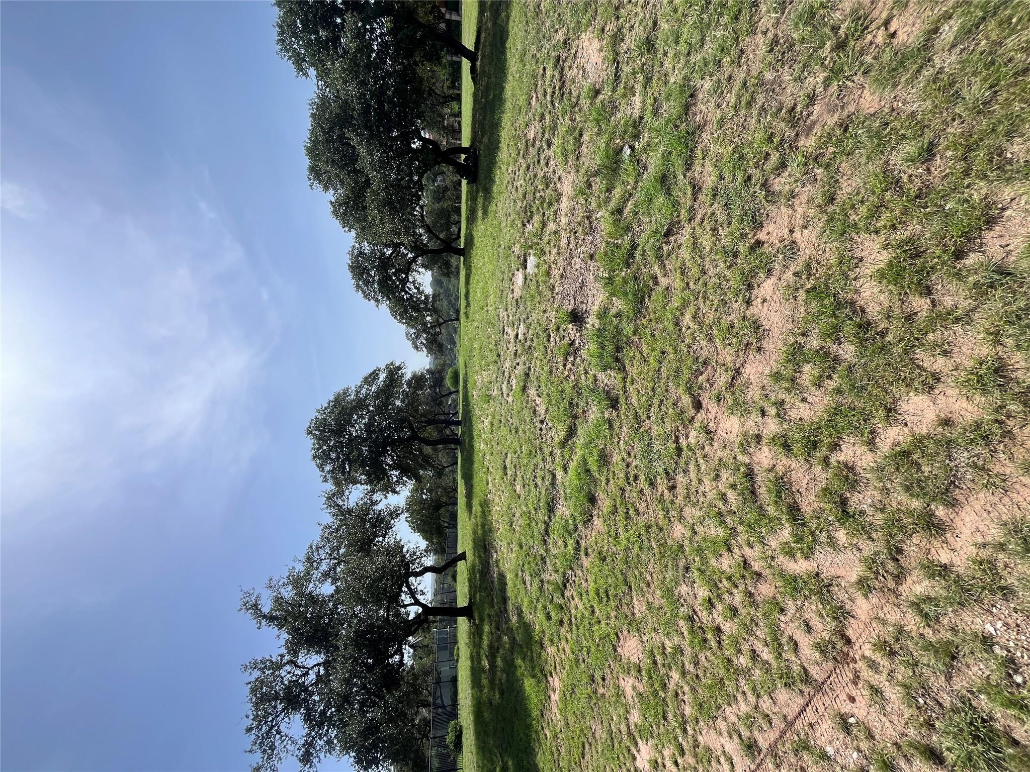 2918 Cliff Pt, Spicewood, TX 78669