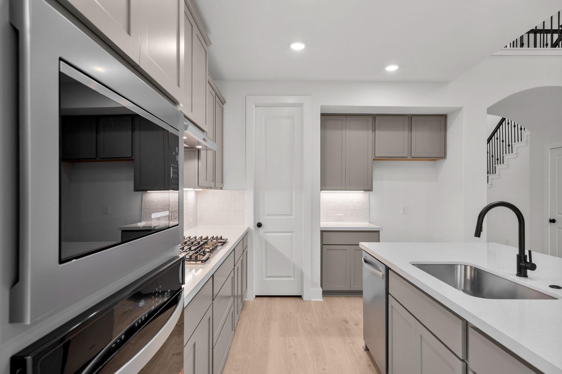 1429 Purple Petunia Ln, Georgetown, TX 78628