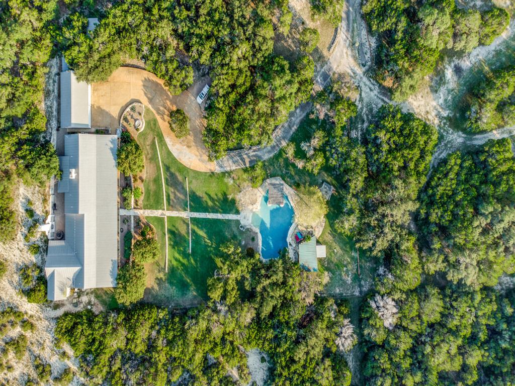 160 Wimberley Ranch Dr, Wimberley, TX 78676