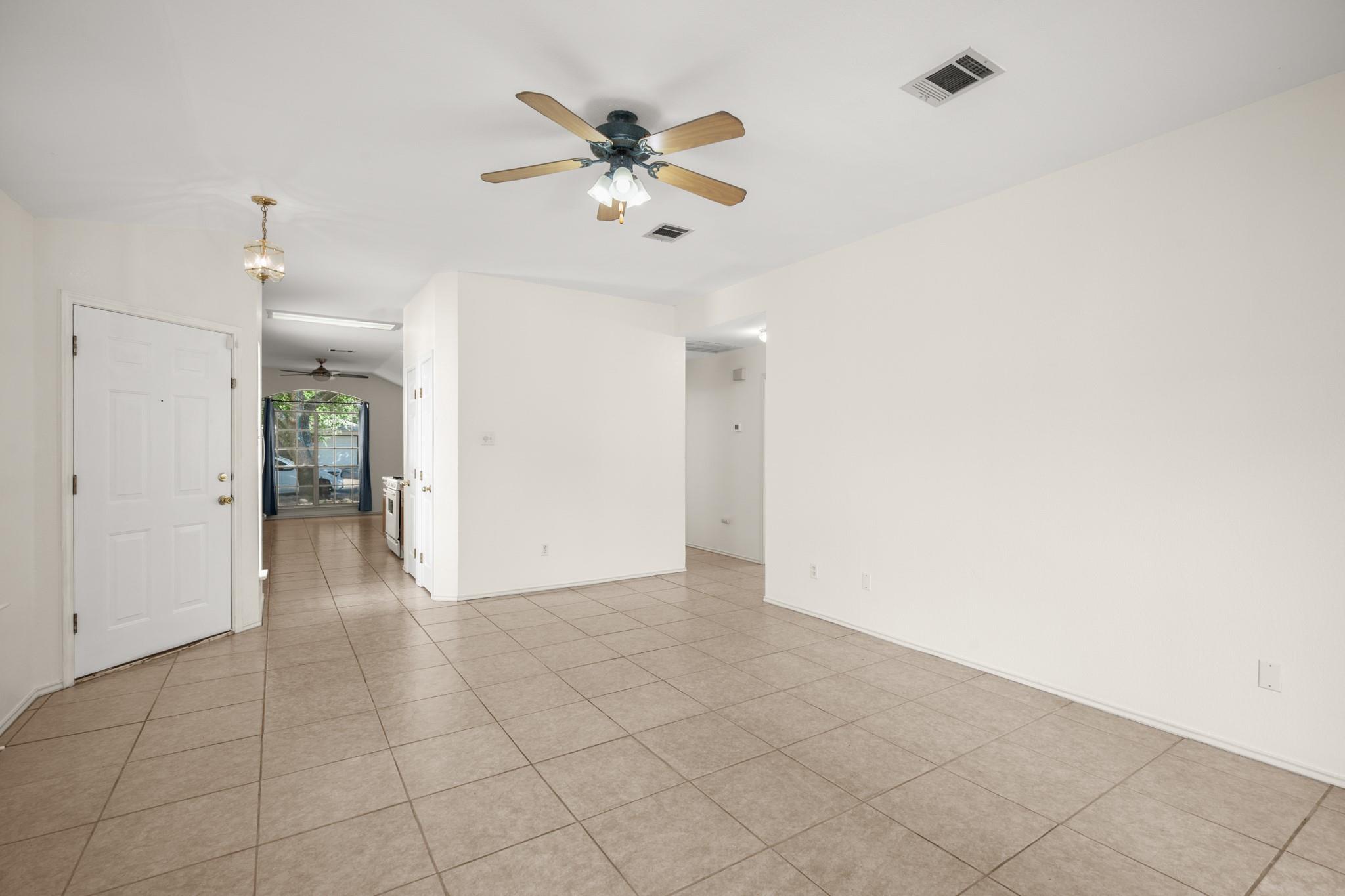 525 Shep St, Austin, TX 78748