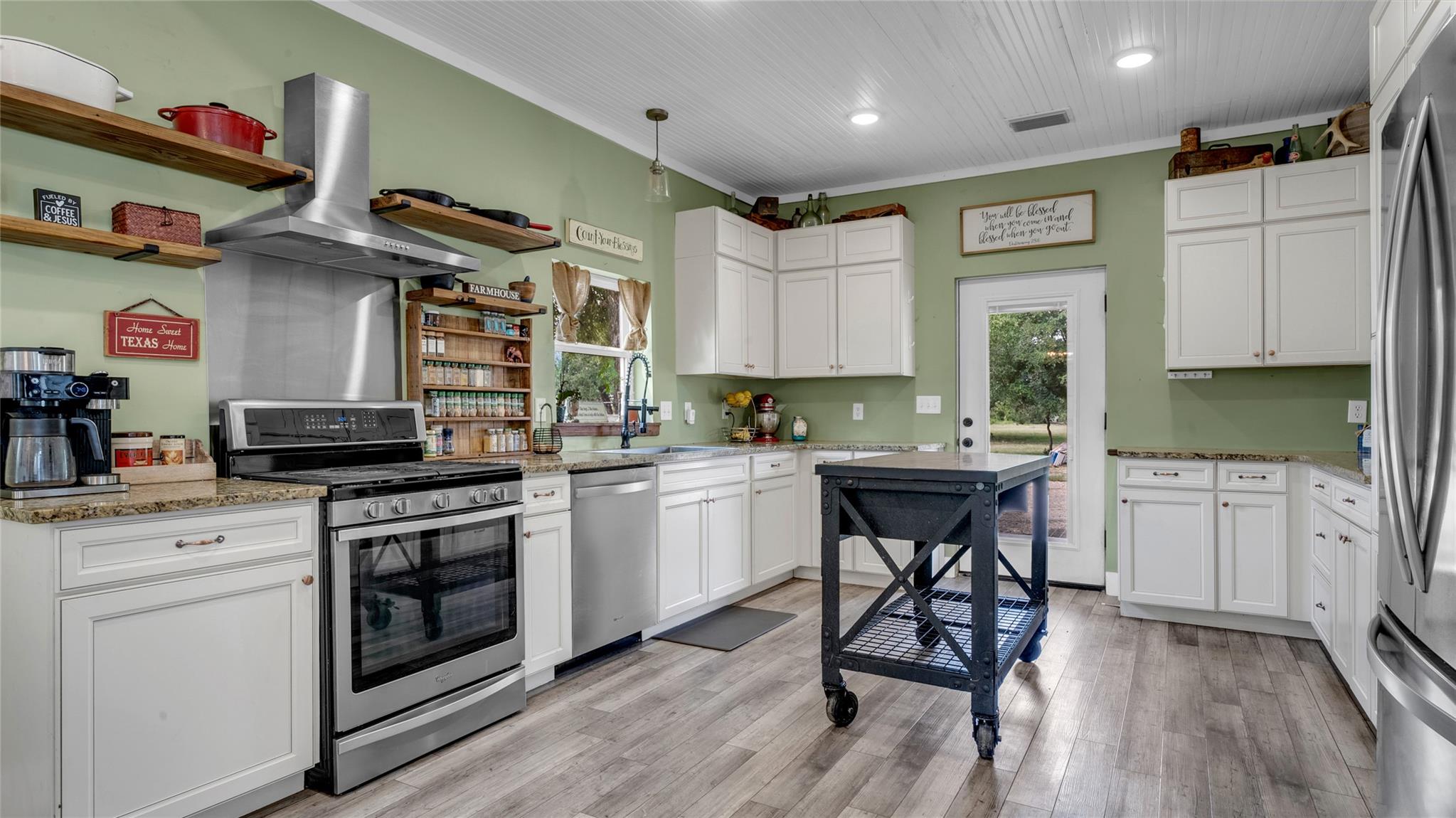 10927 County Road 272, Bertram, TX 78605