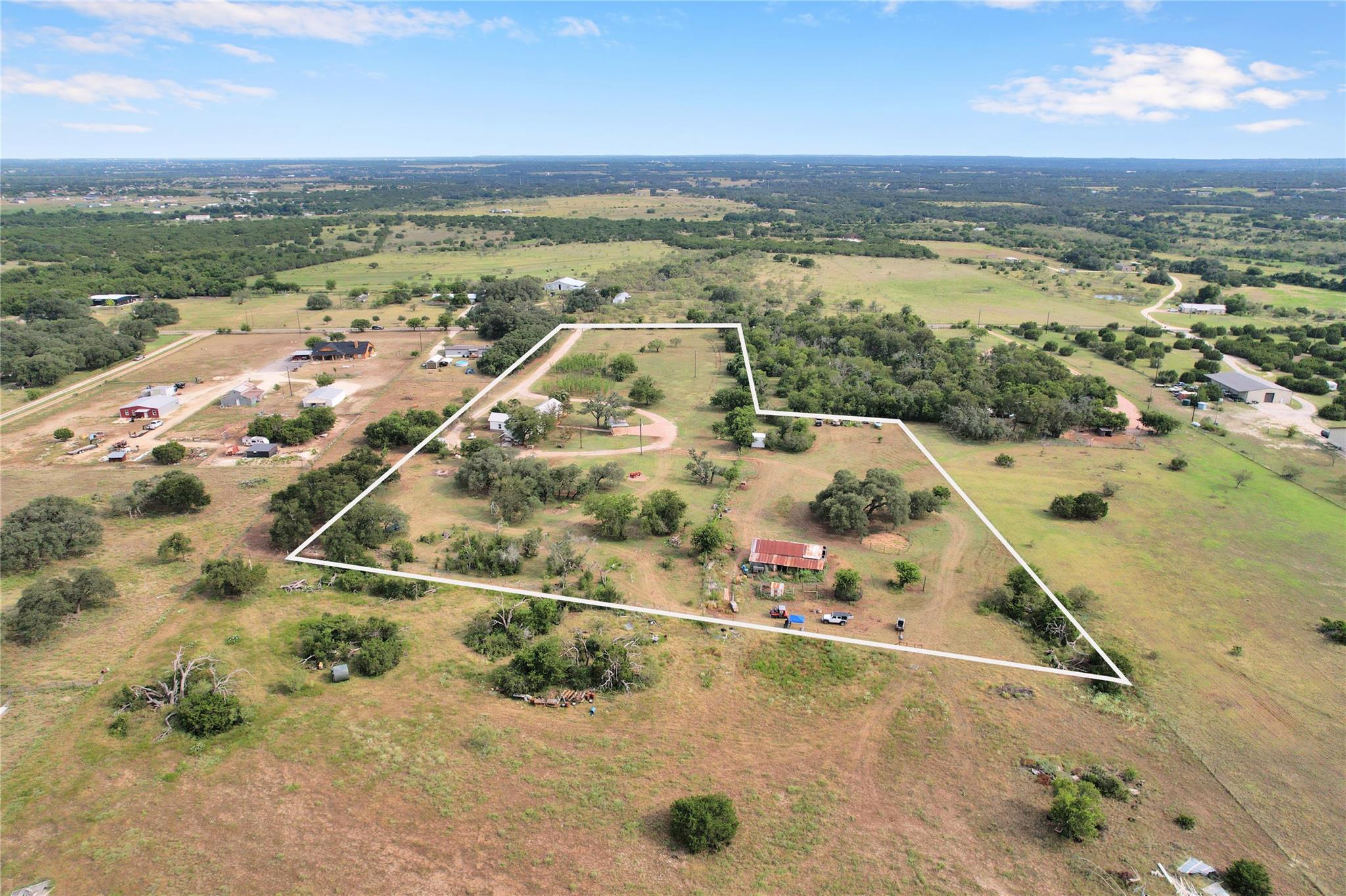 10927 County Road 272, Bertram, TX 78605