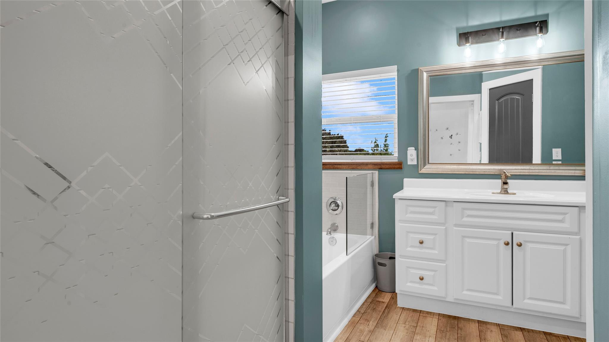 10927 County Road 272, Bertram, TX 78605