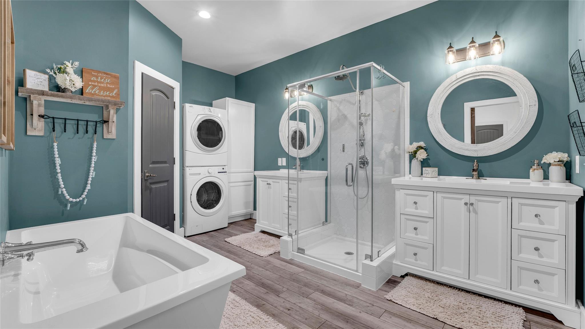 10927 County Road 272, Bertram, TX 78605