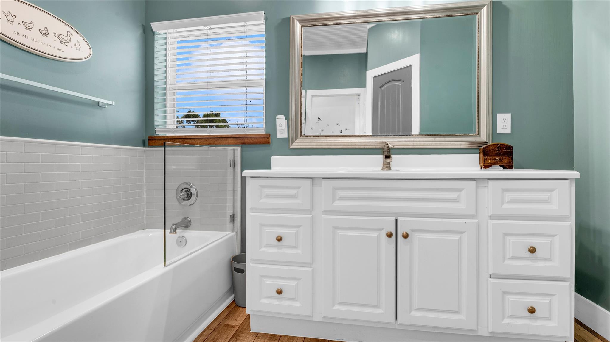 10927 County Road 272, Bertram, TX 78605