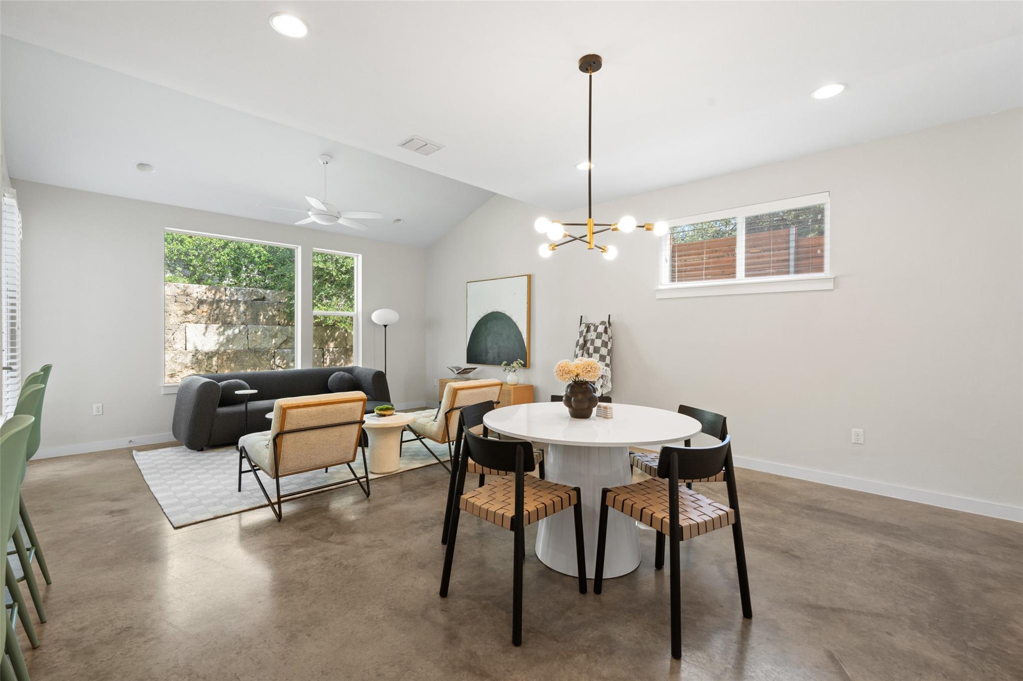 3001 Del Curto Rd # 11, Austin, TX 78704
