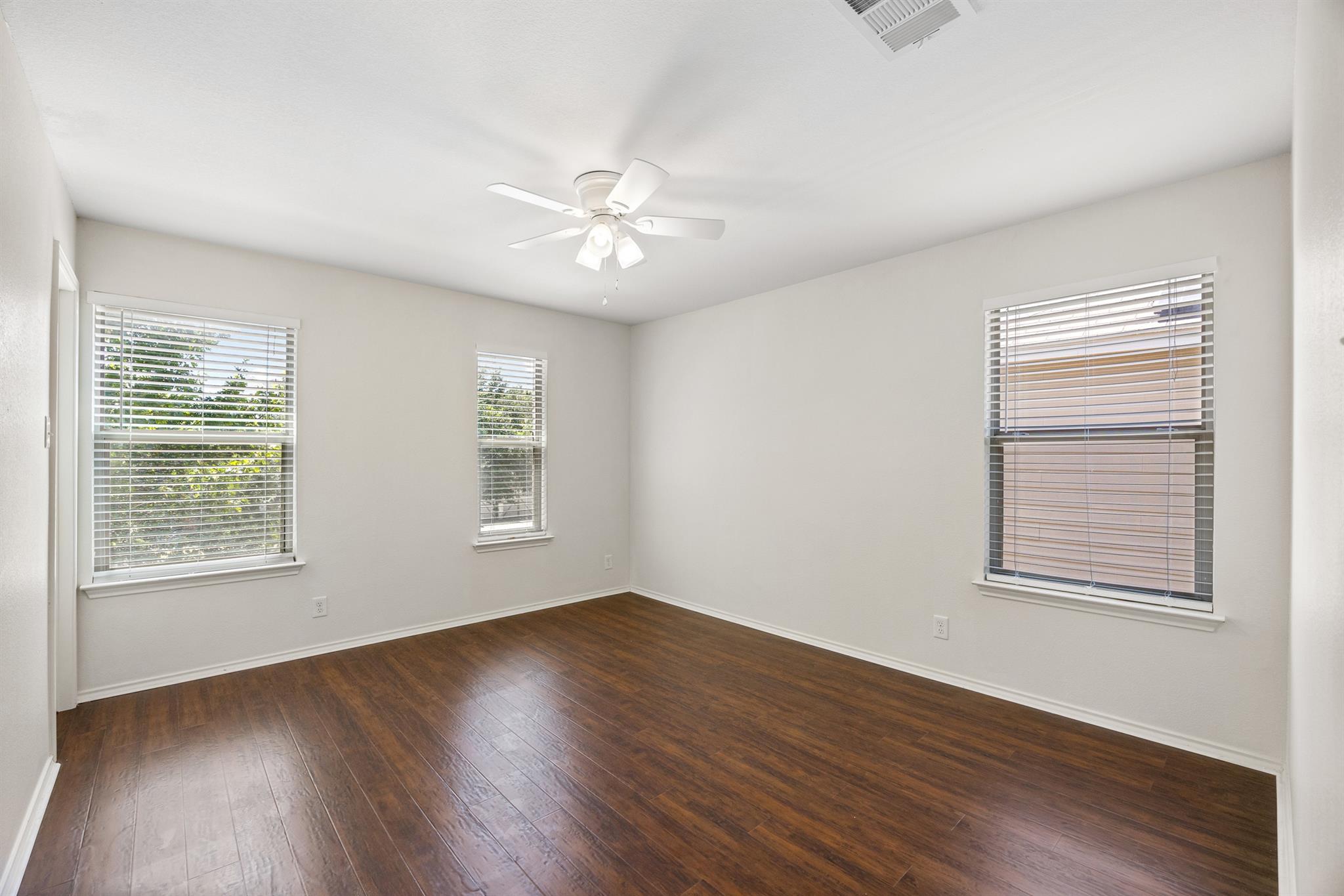 9205 Ipswich Bay Dr, Austin, TX 78747