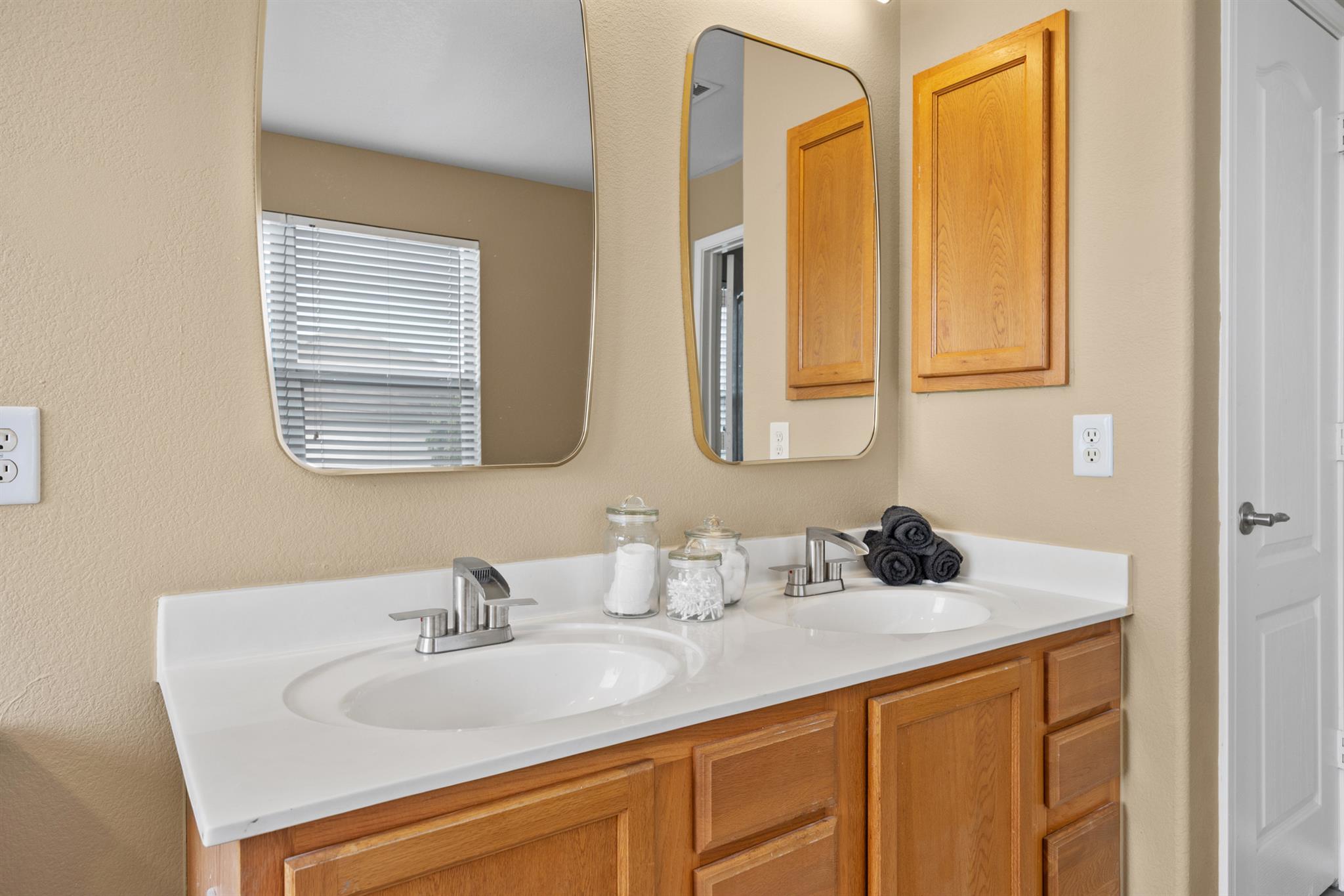 9205 Ipswich Bay Dr, Austin, TX 78747