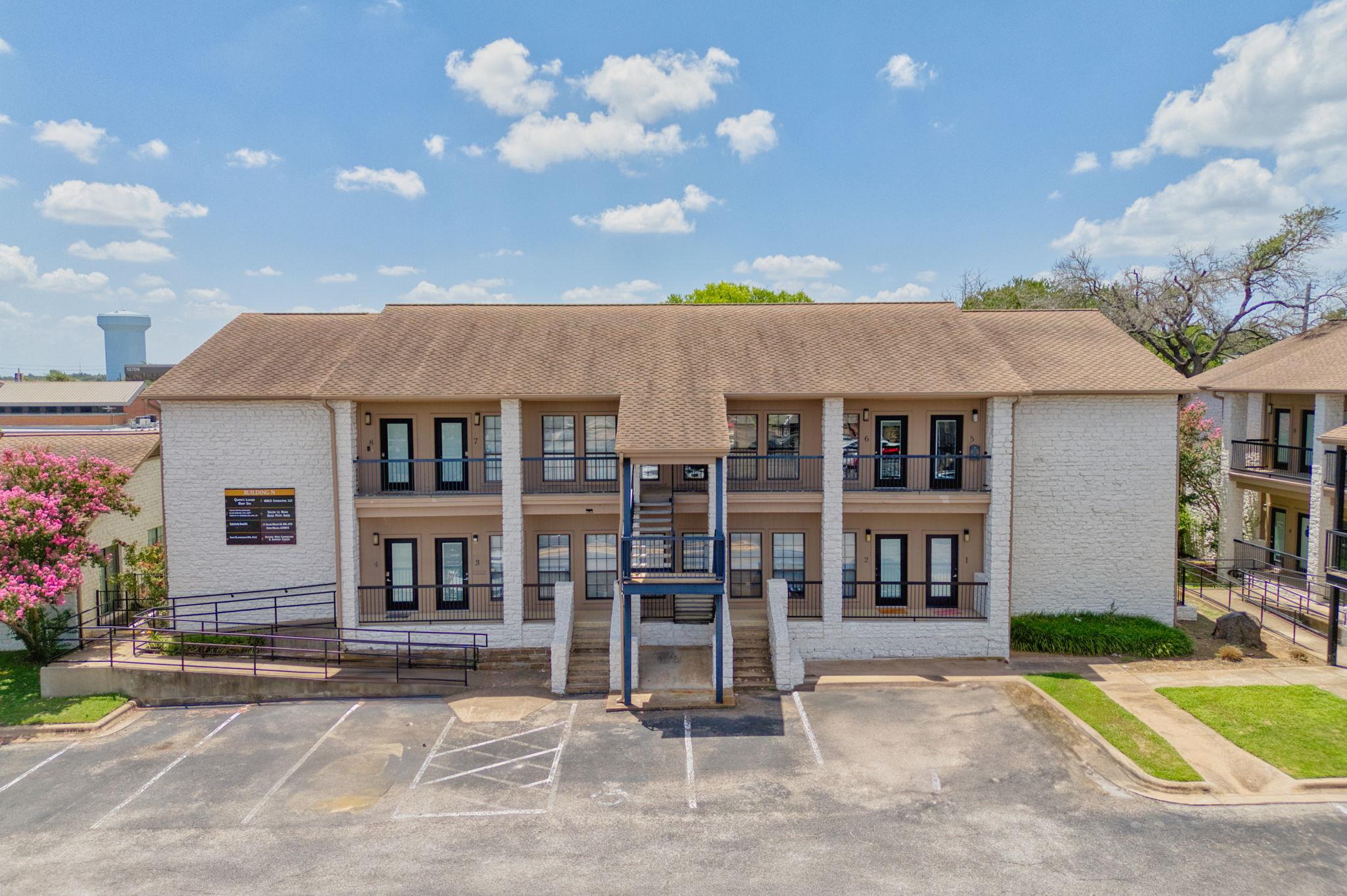 13740 N Highway 183 Highway # N6, Austin, TX 78750