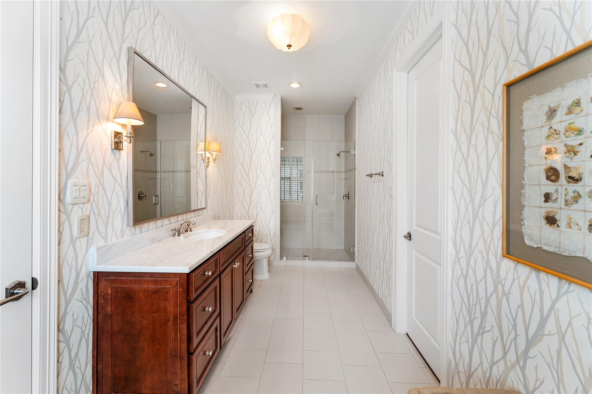 2109 Bancroft St, Houston, TX 77027