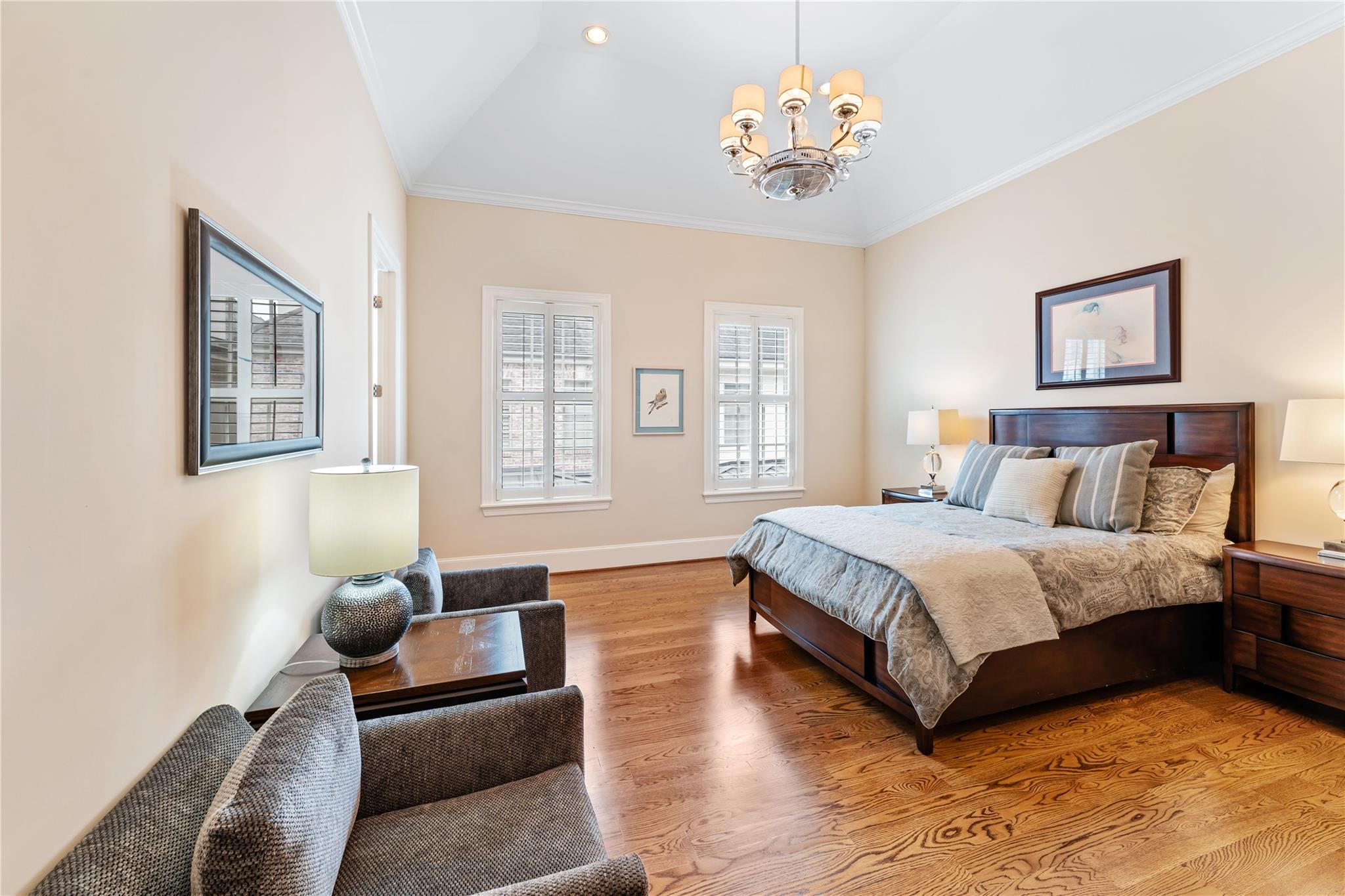 2109 Bancroft St, Houston, TX 77027