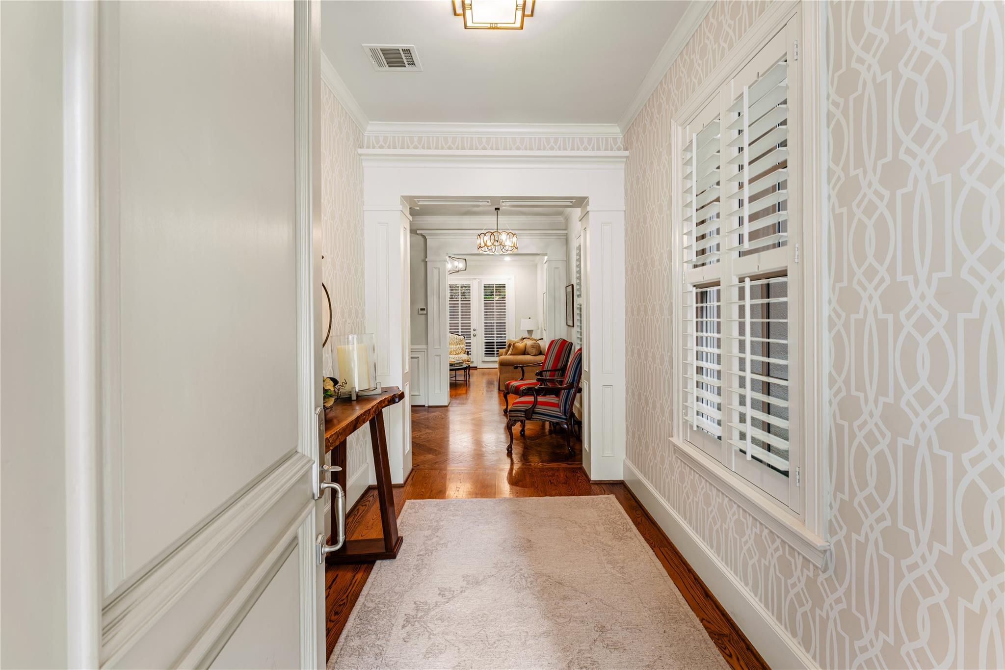 2109 Bancroft St, Houston, TX 77027