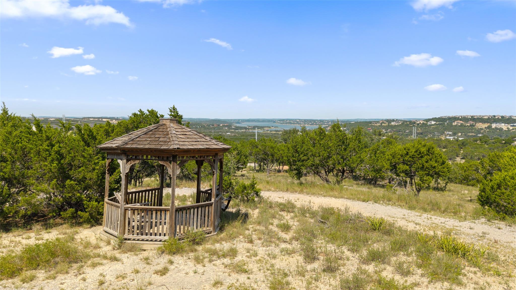 3301 R O Dr, Spicewood, TX 78669