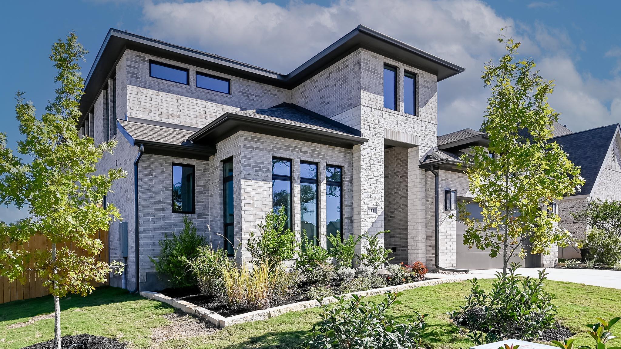 111 Brewer St, Kyle, TX 78640