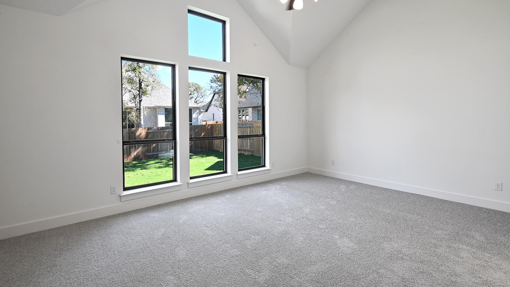 111 Brewer St, Kyle, TX 78640