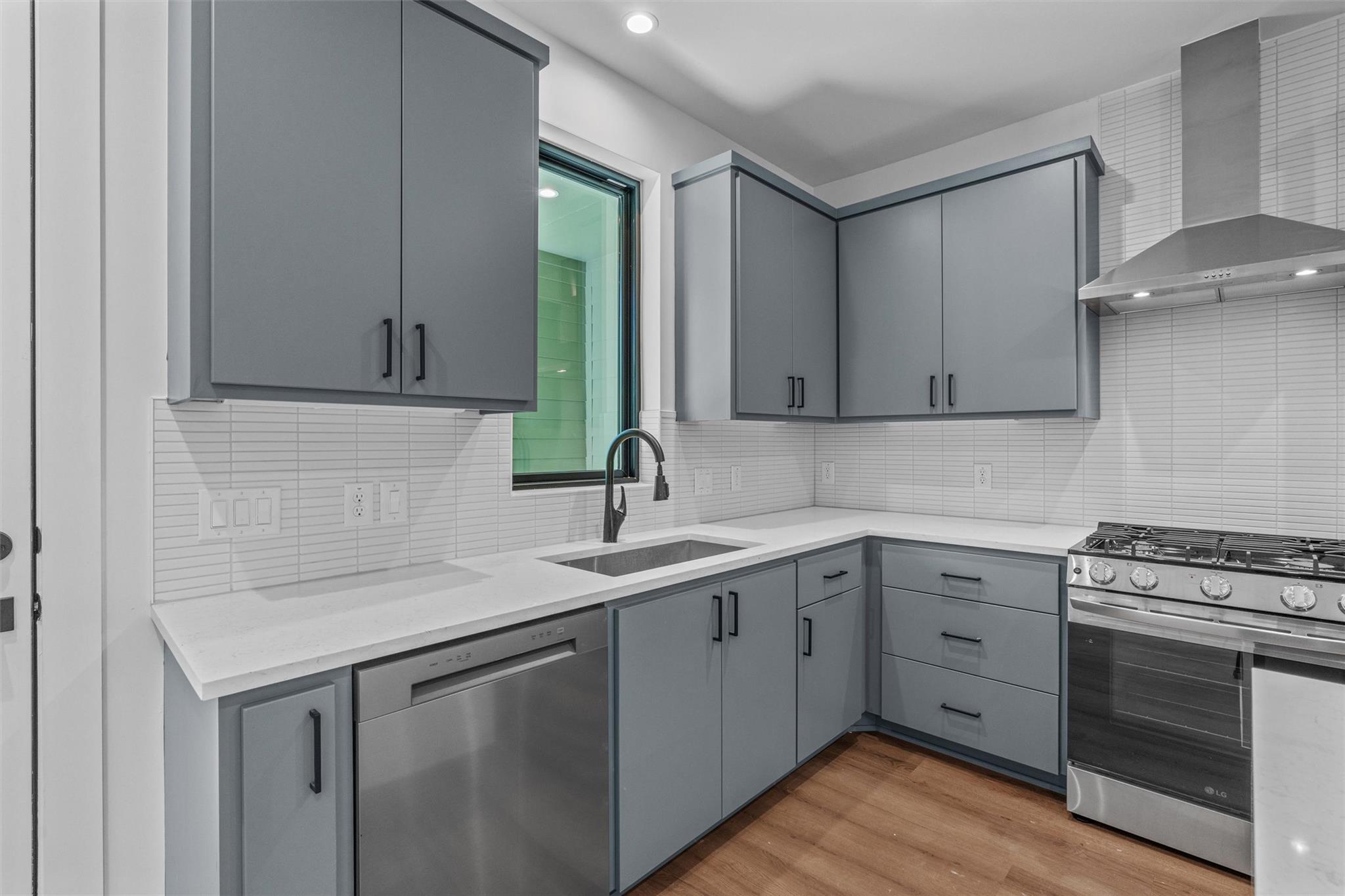 1402 Beckett St # 1B, Austin, TX 78757