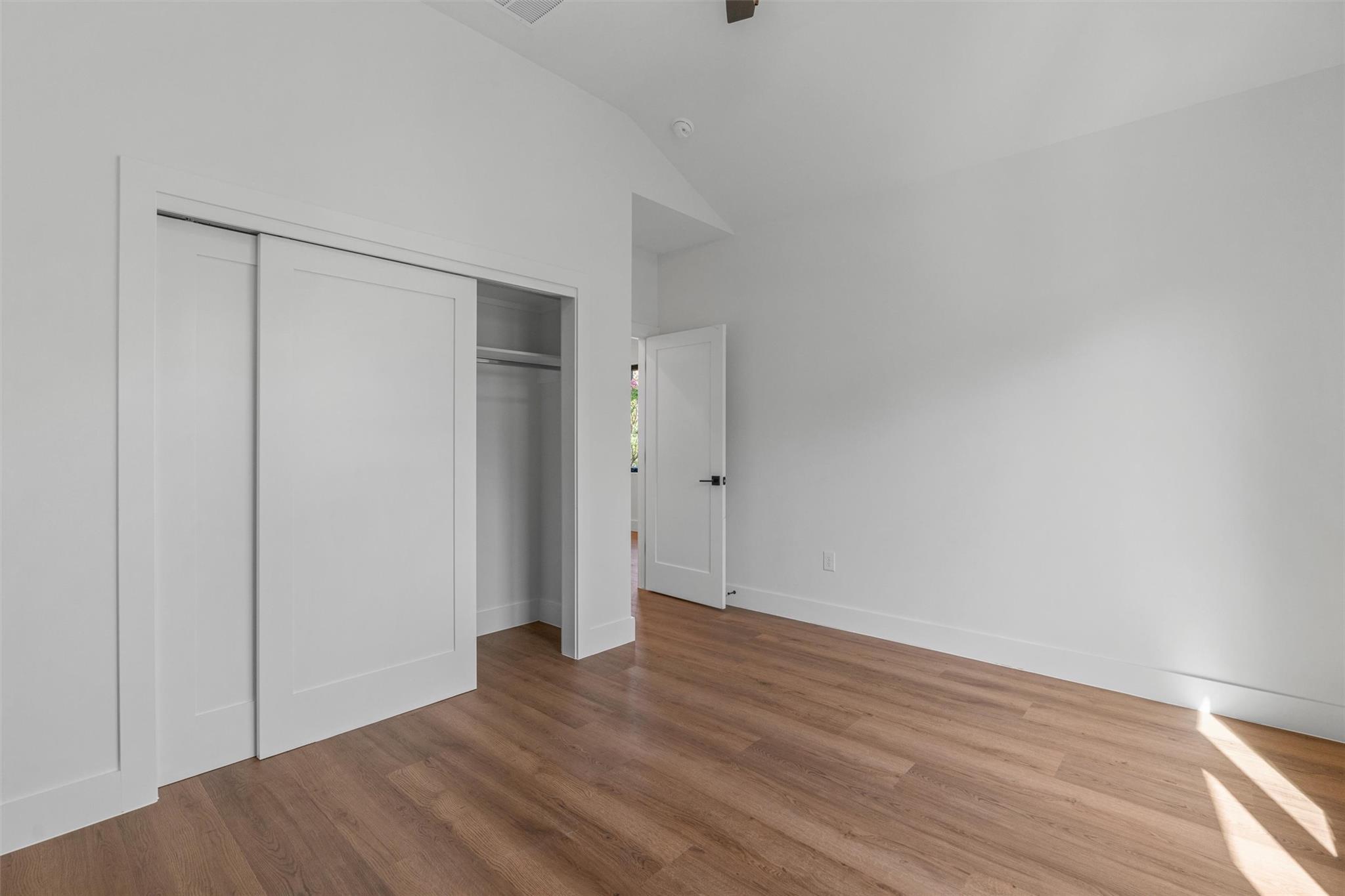 1402 Beckett St # 1B, Austin, TX 78757