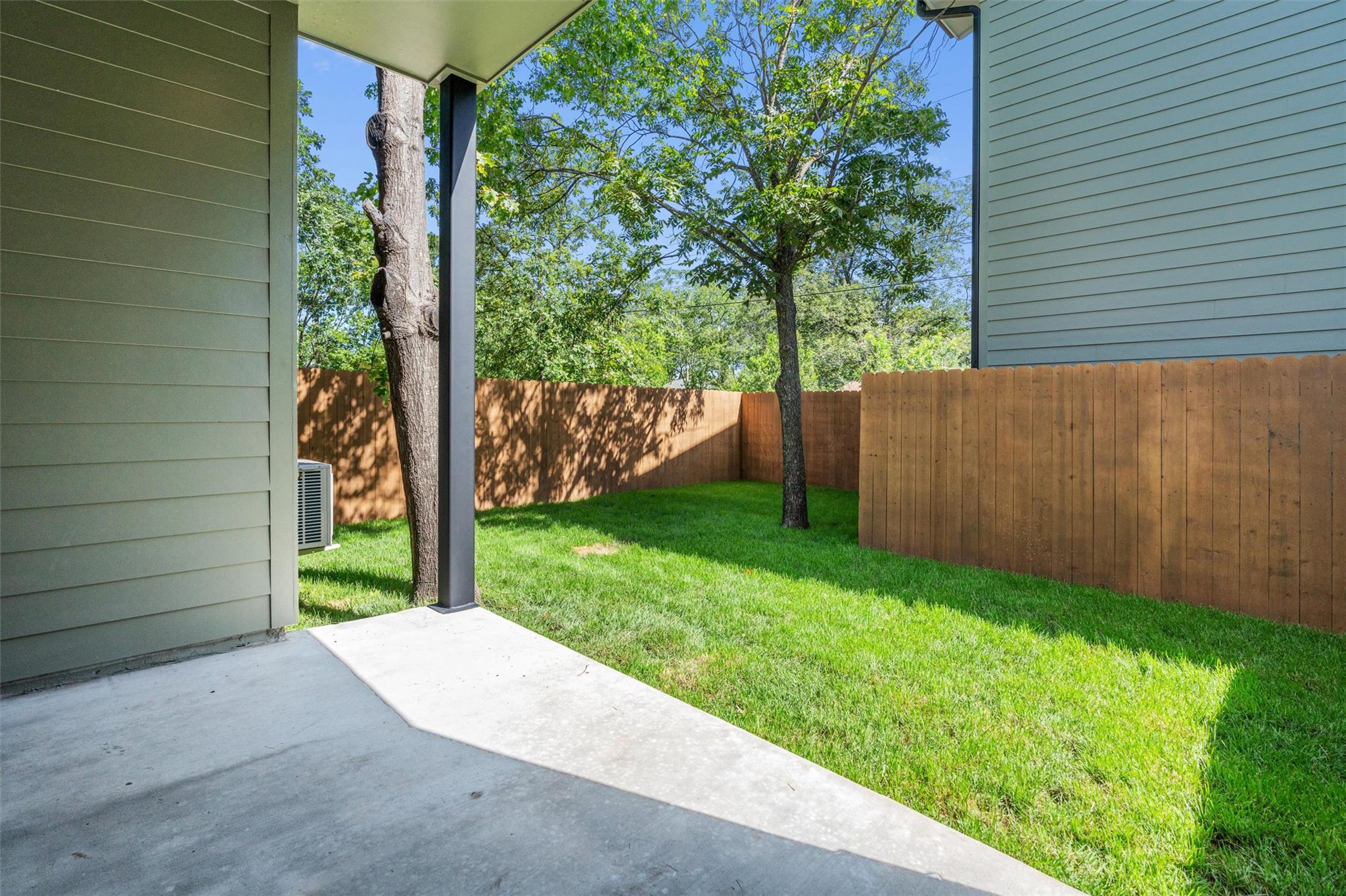1402 Beckett St # 1B, Austin, TX 78757