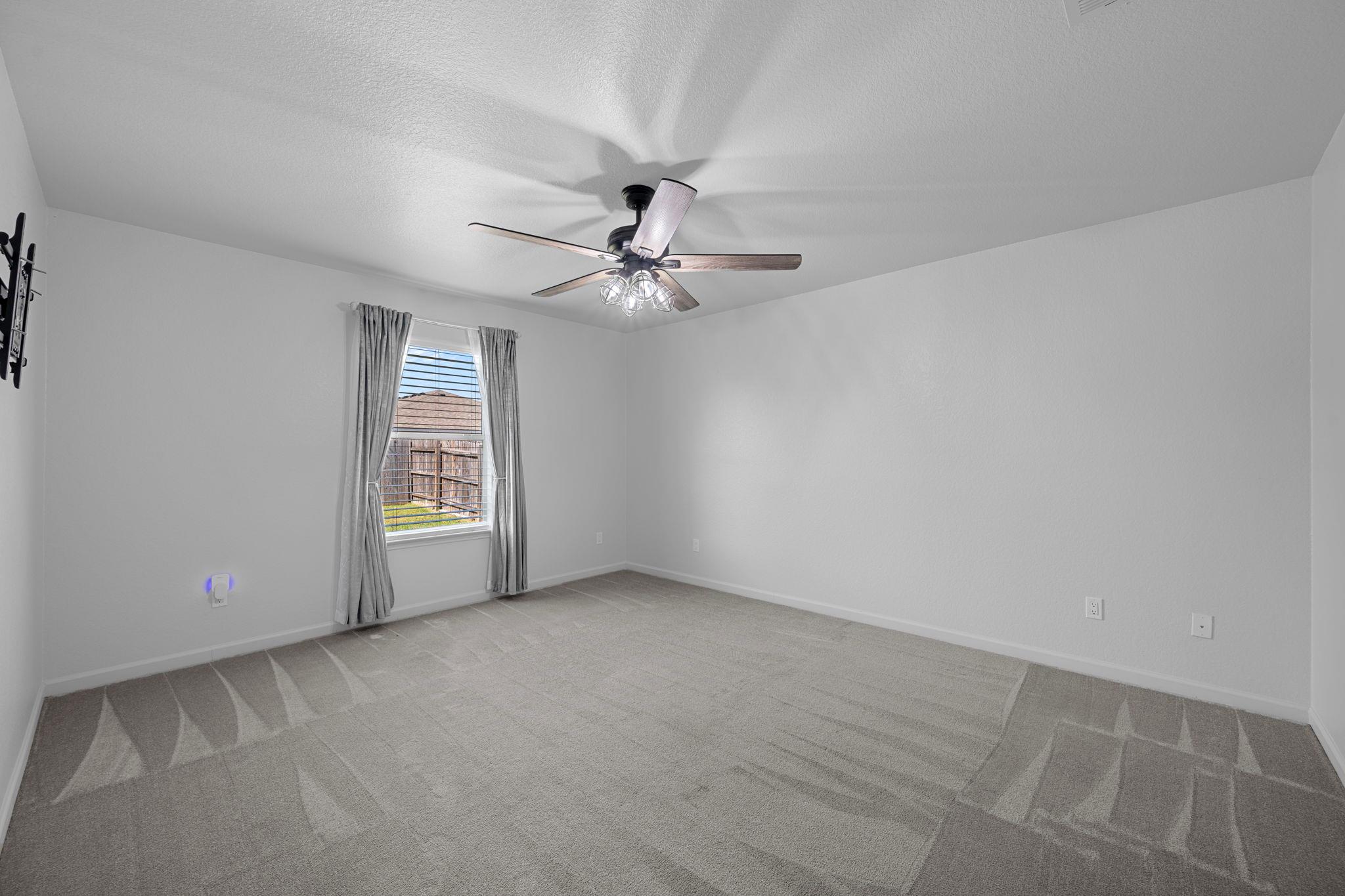 121 McGugan Ln, Temple, TX 76502