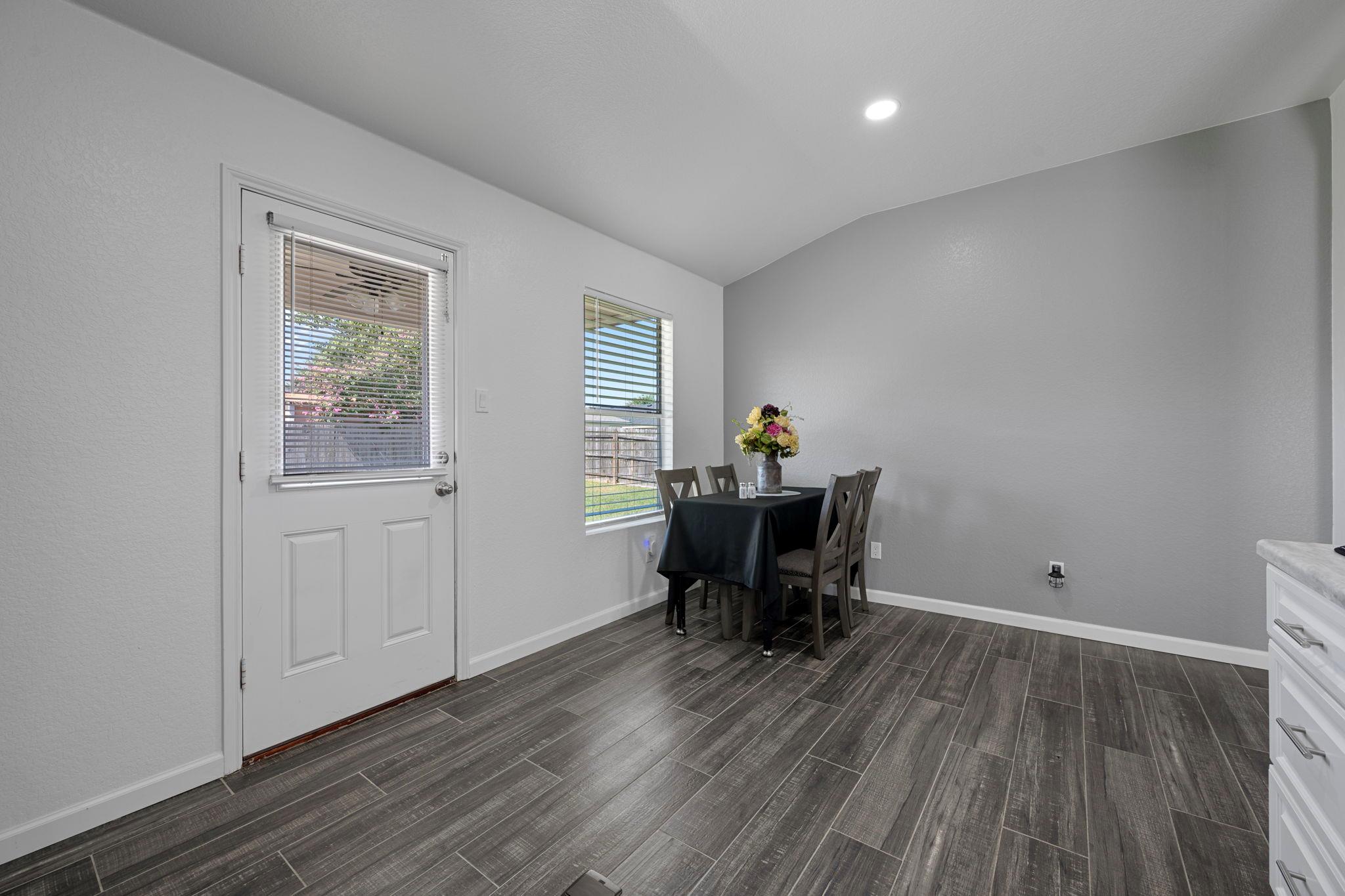 121 McGugan Ln, Temple, TX 76502