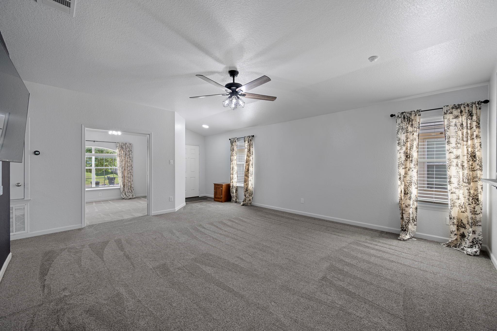 121 McGugan Ln, Temple, TX 76502